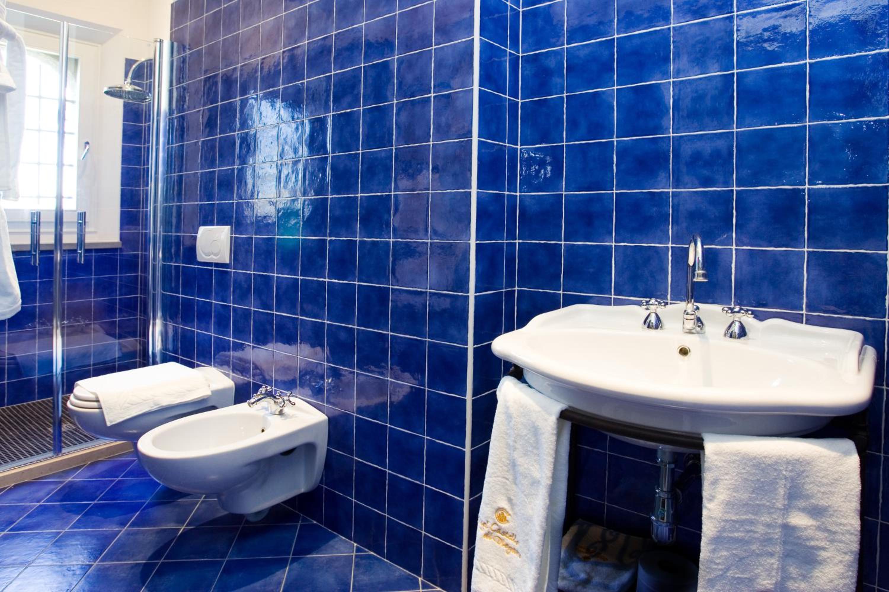 Standard Double Room - Photo 7