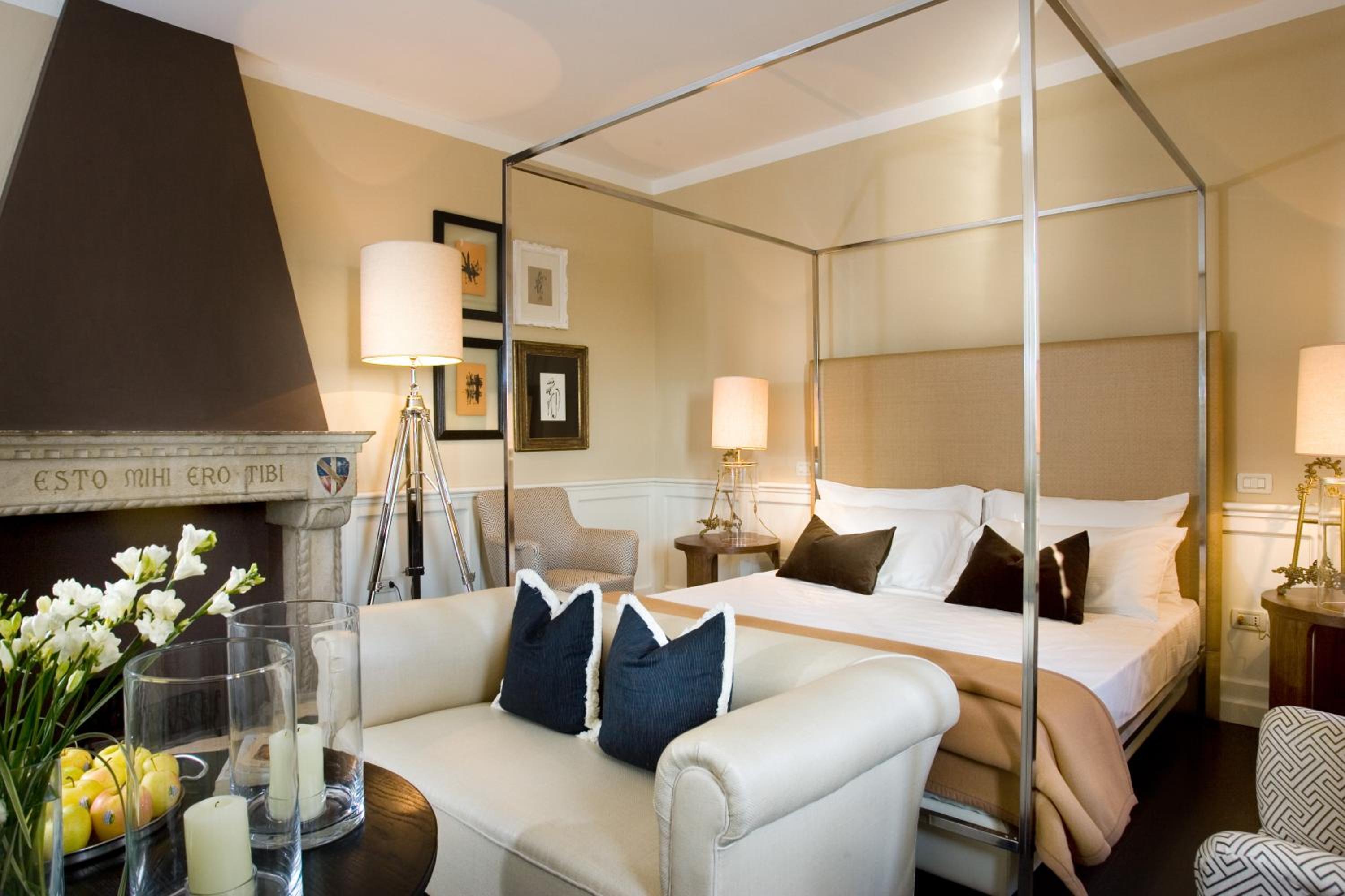 Executive Suite - Photo 6