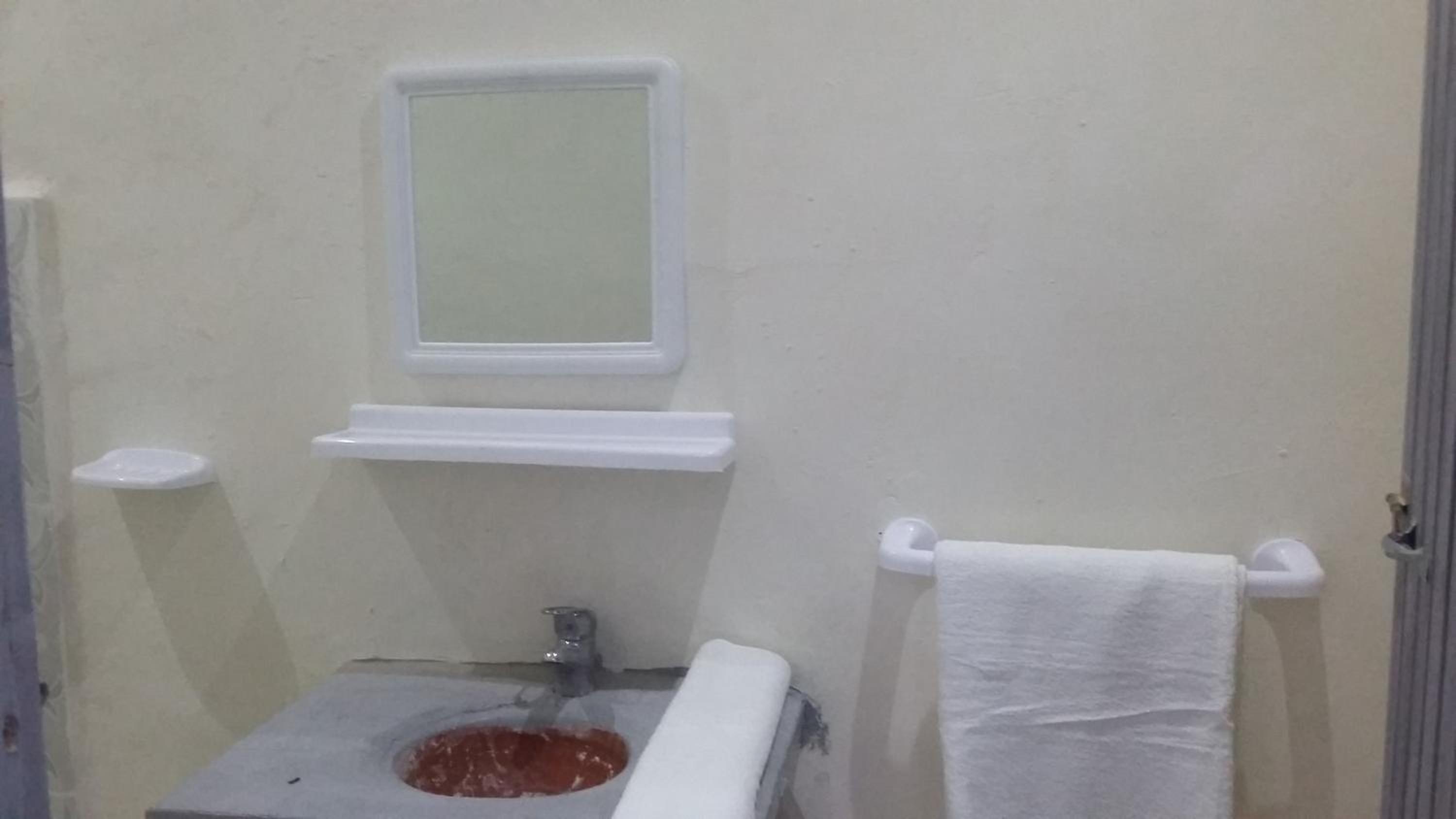 Double or Twin Room with Pool View photo 2