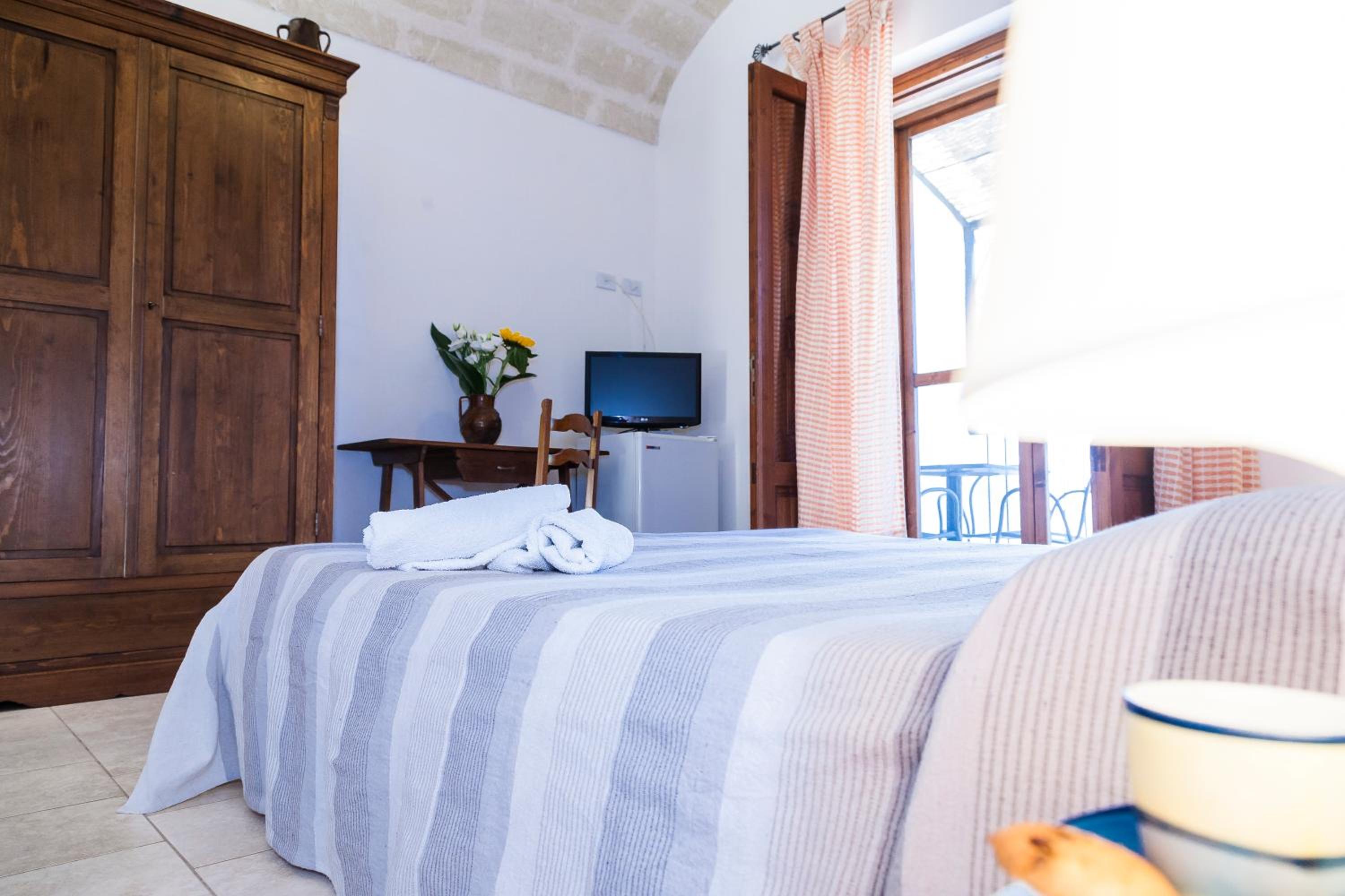 Double Room - Photo 1