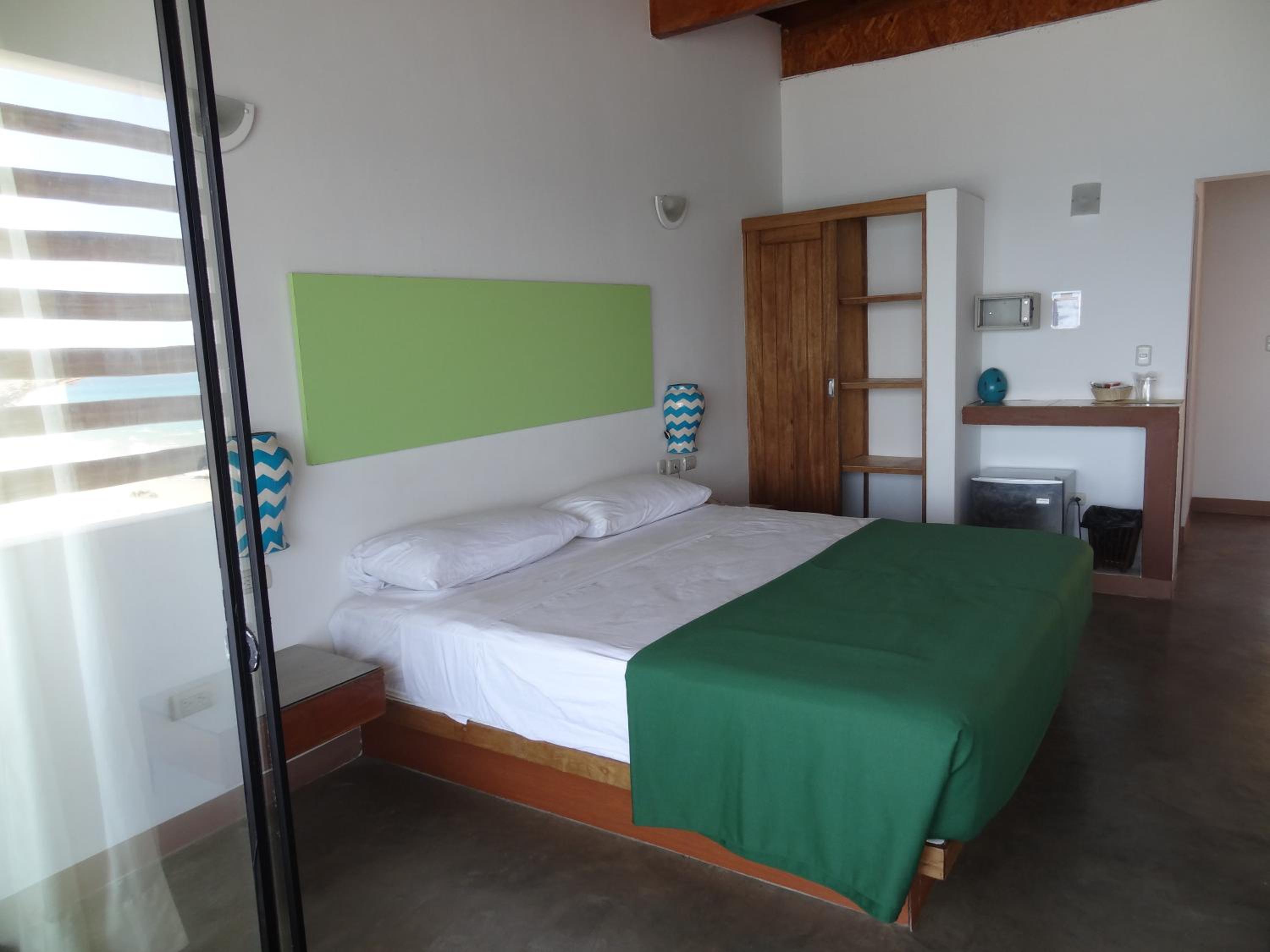Double Room with Beach Access photo 1