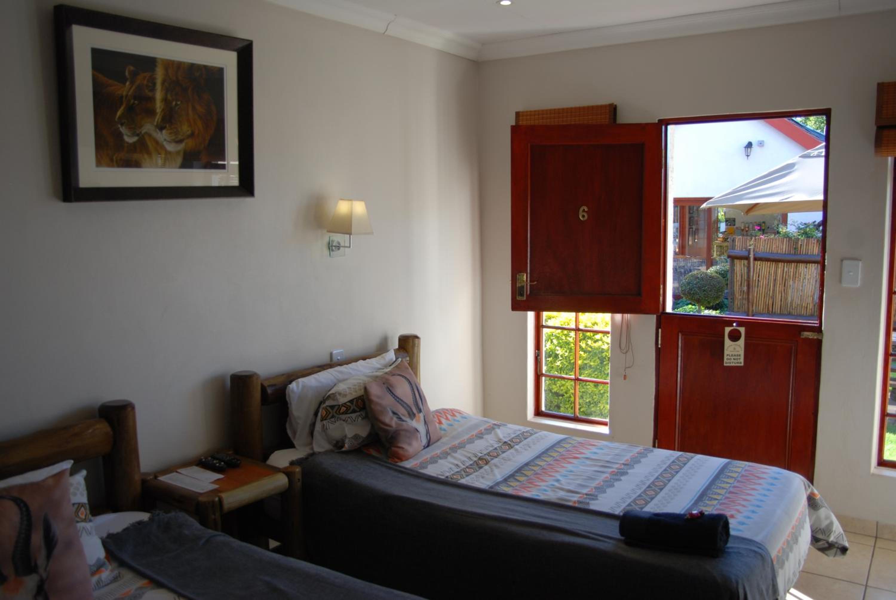 Twin Room photo 1