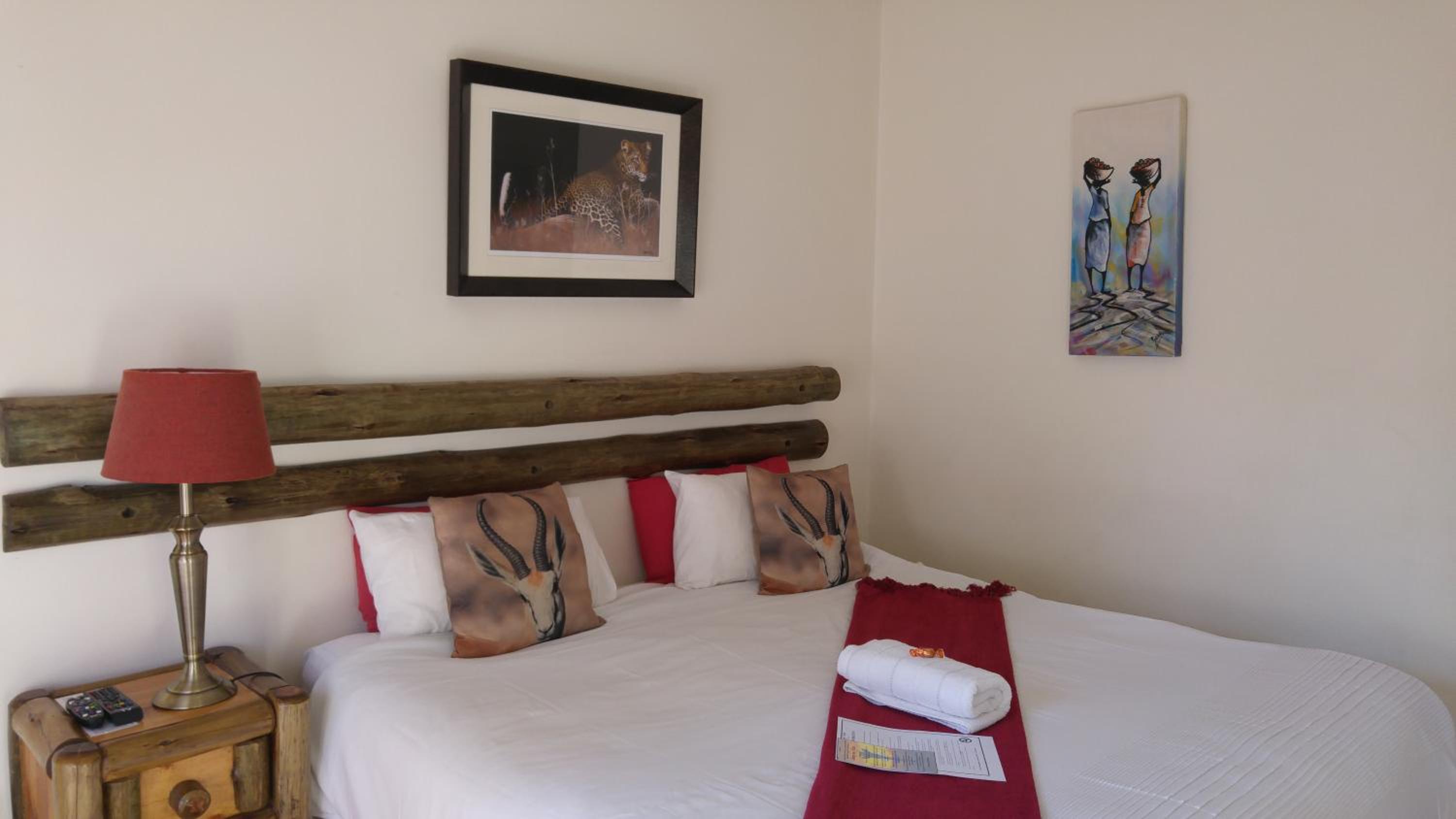 Twin/Double Room photo 2