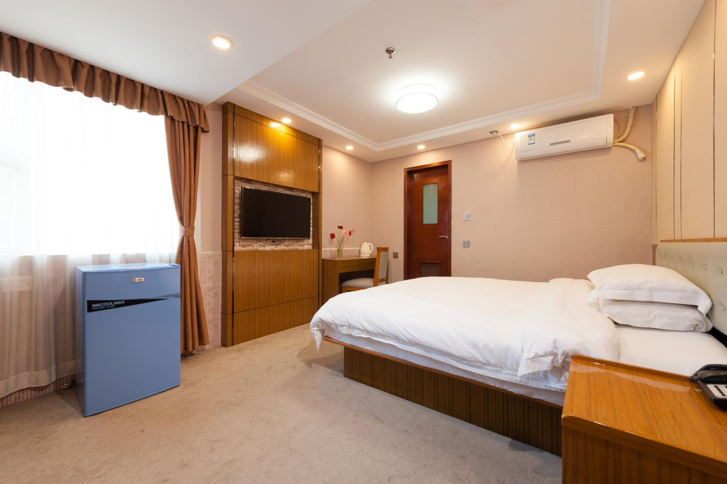 King Room with Garden View