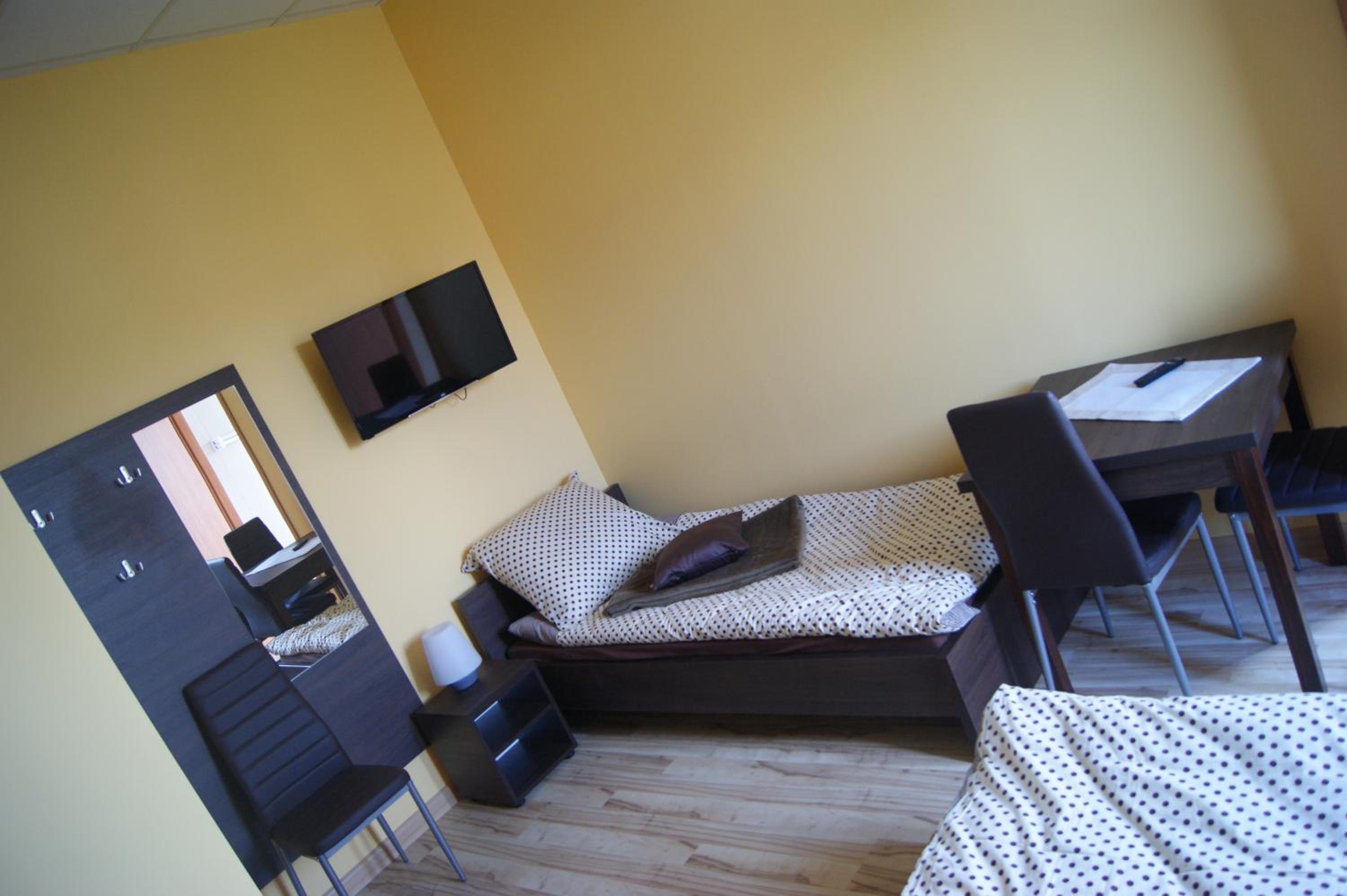 Large Double Room photo 1
