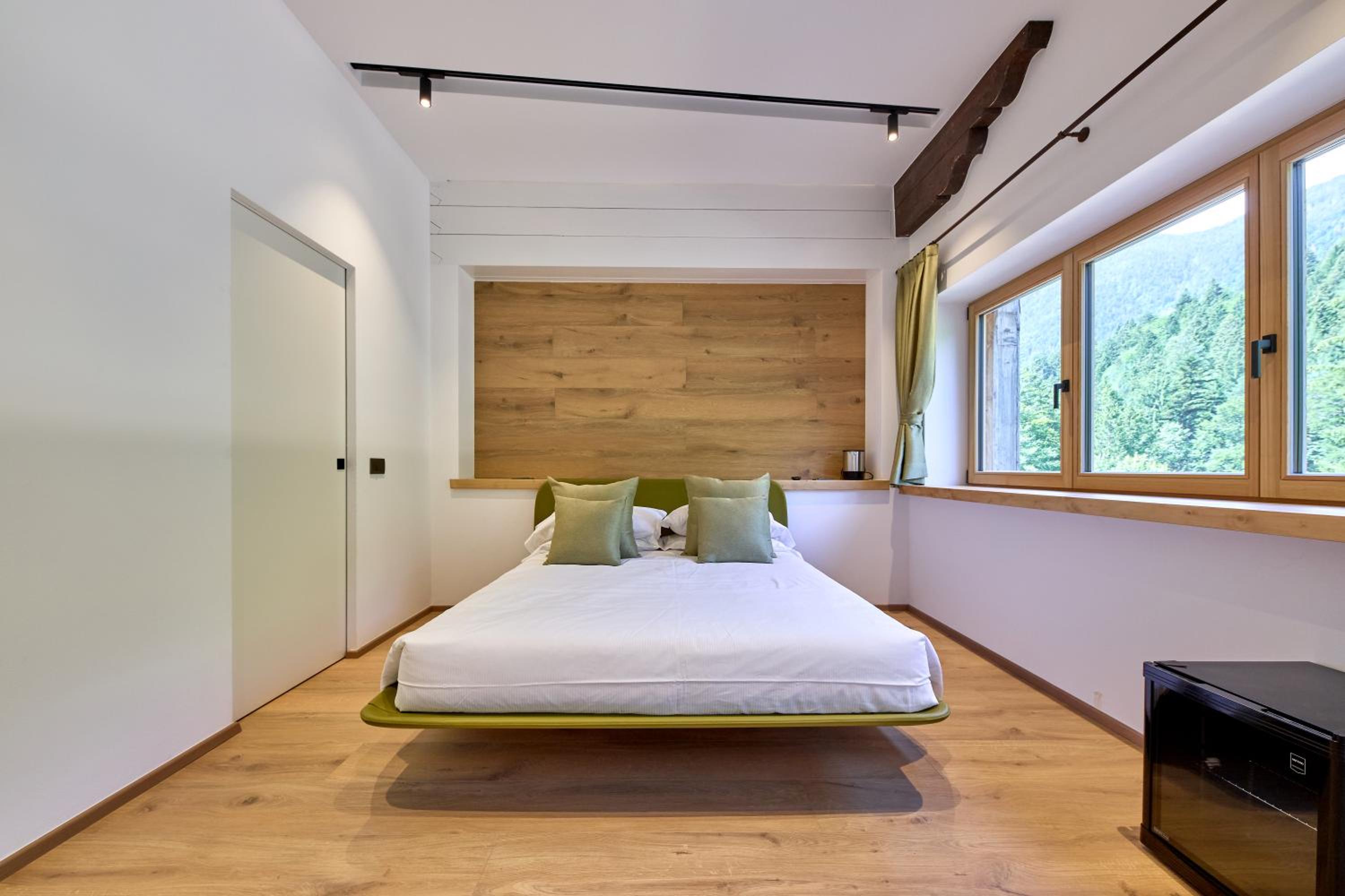 King Room with Balcony