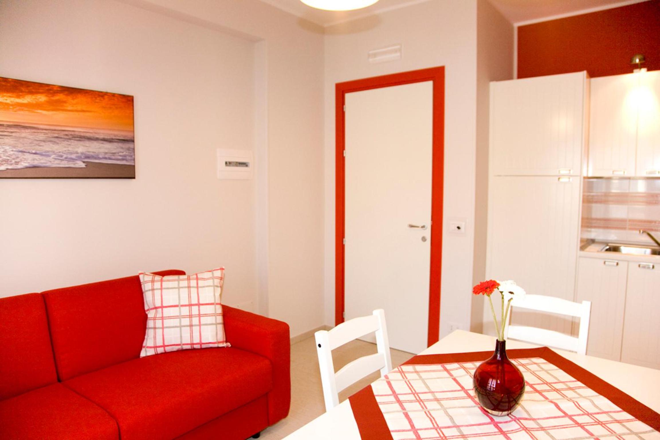 One-Bedroom House photo 1