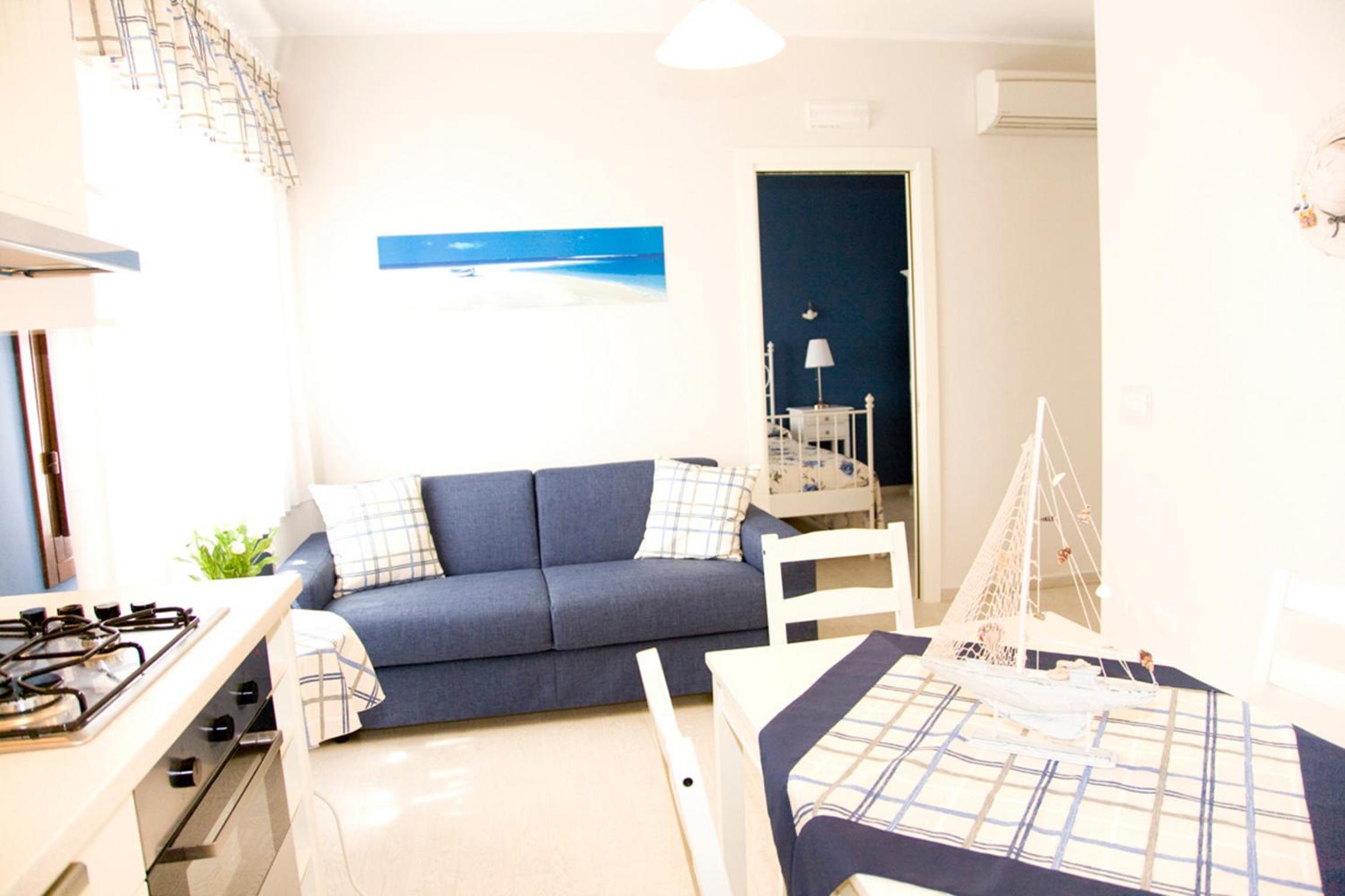 One-Bedroom House photo 1