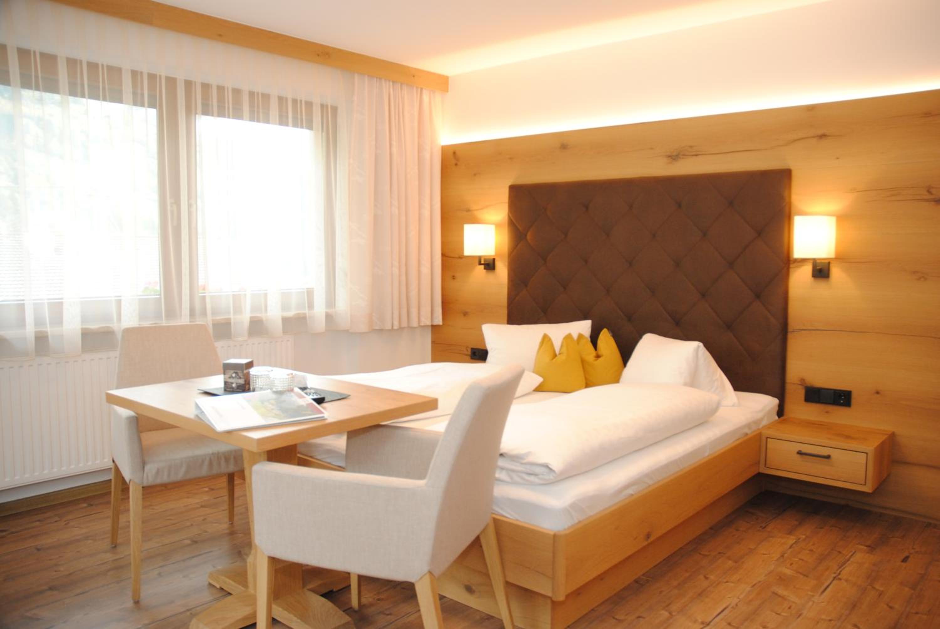 Double Room with Balcony photo 1