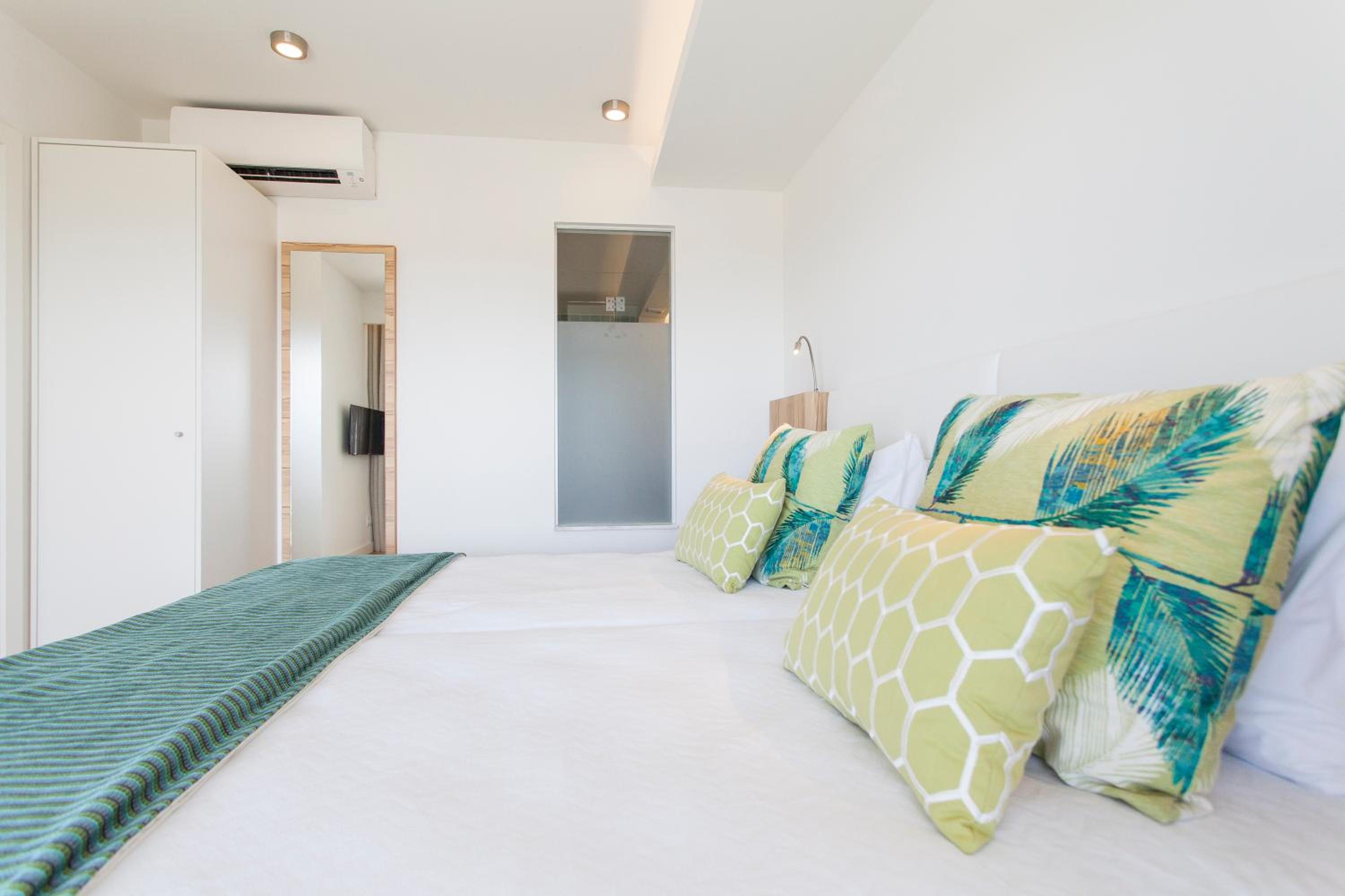 Standard Two-Bedroom Apartment - Prestige thumbnail 6