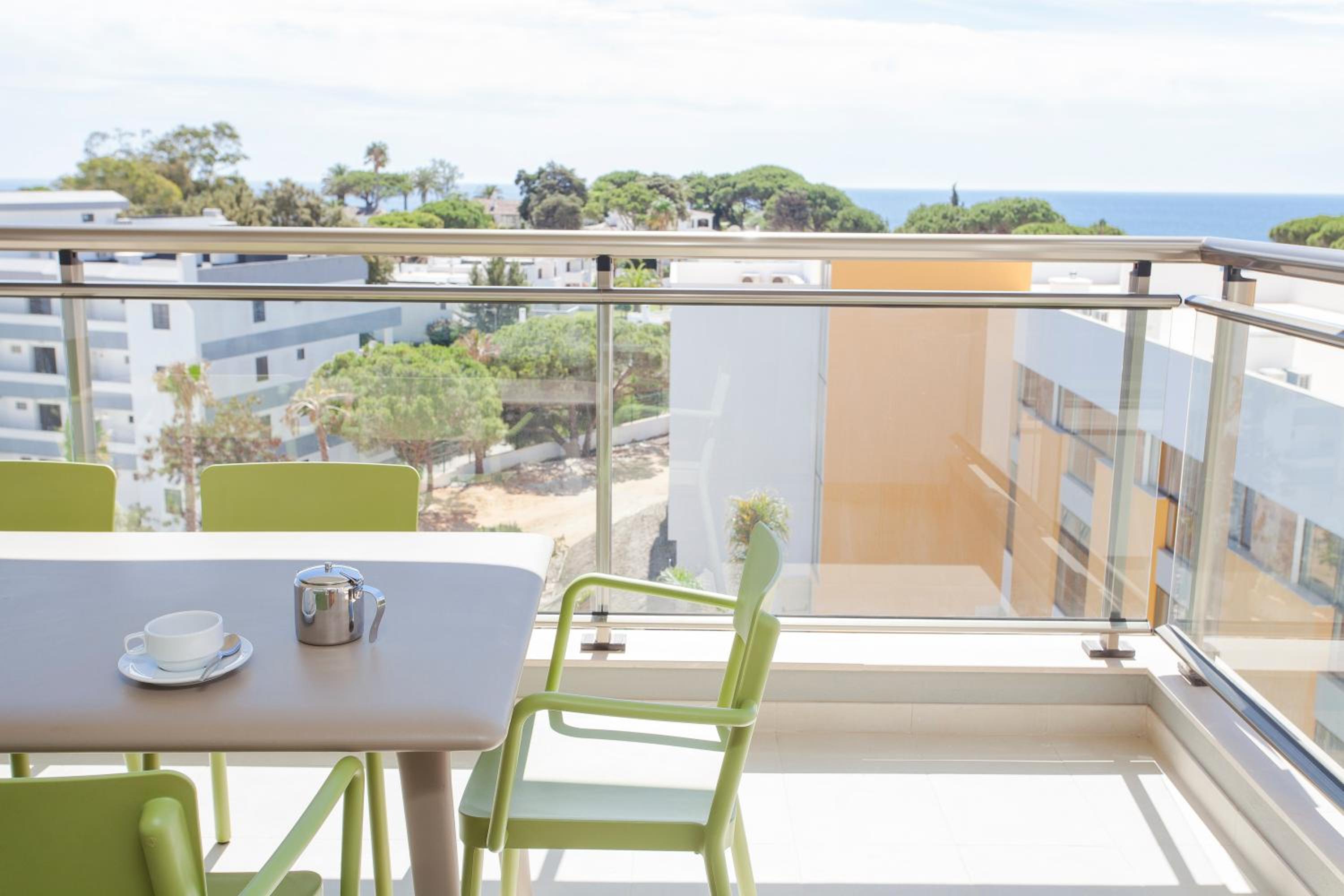 Superior Two-Bedroom Apartment with Sea View - Prestige thumbnail 6