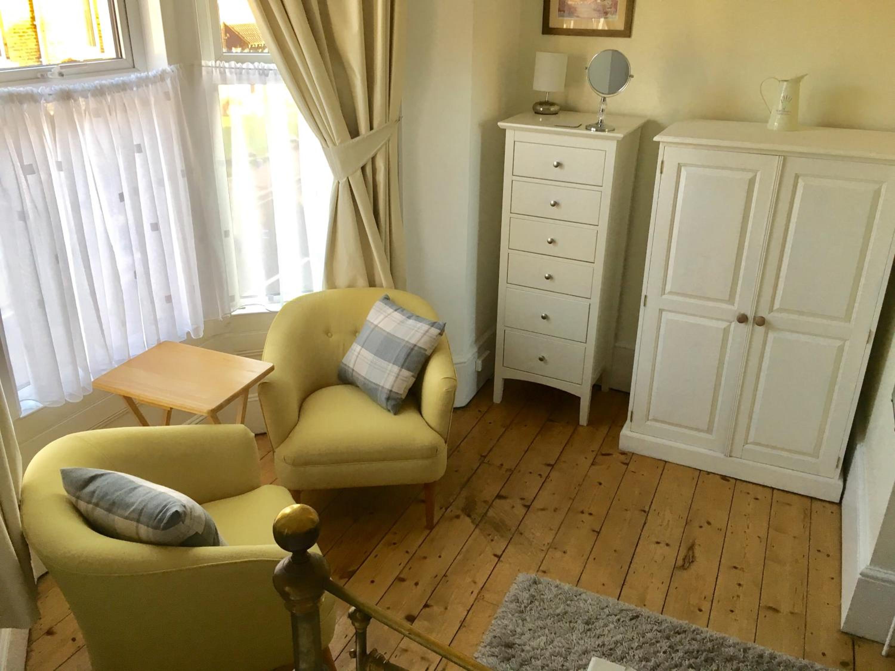 Deluxe King Room photo 3