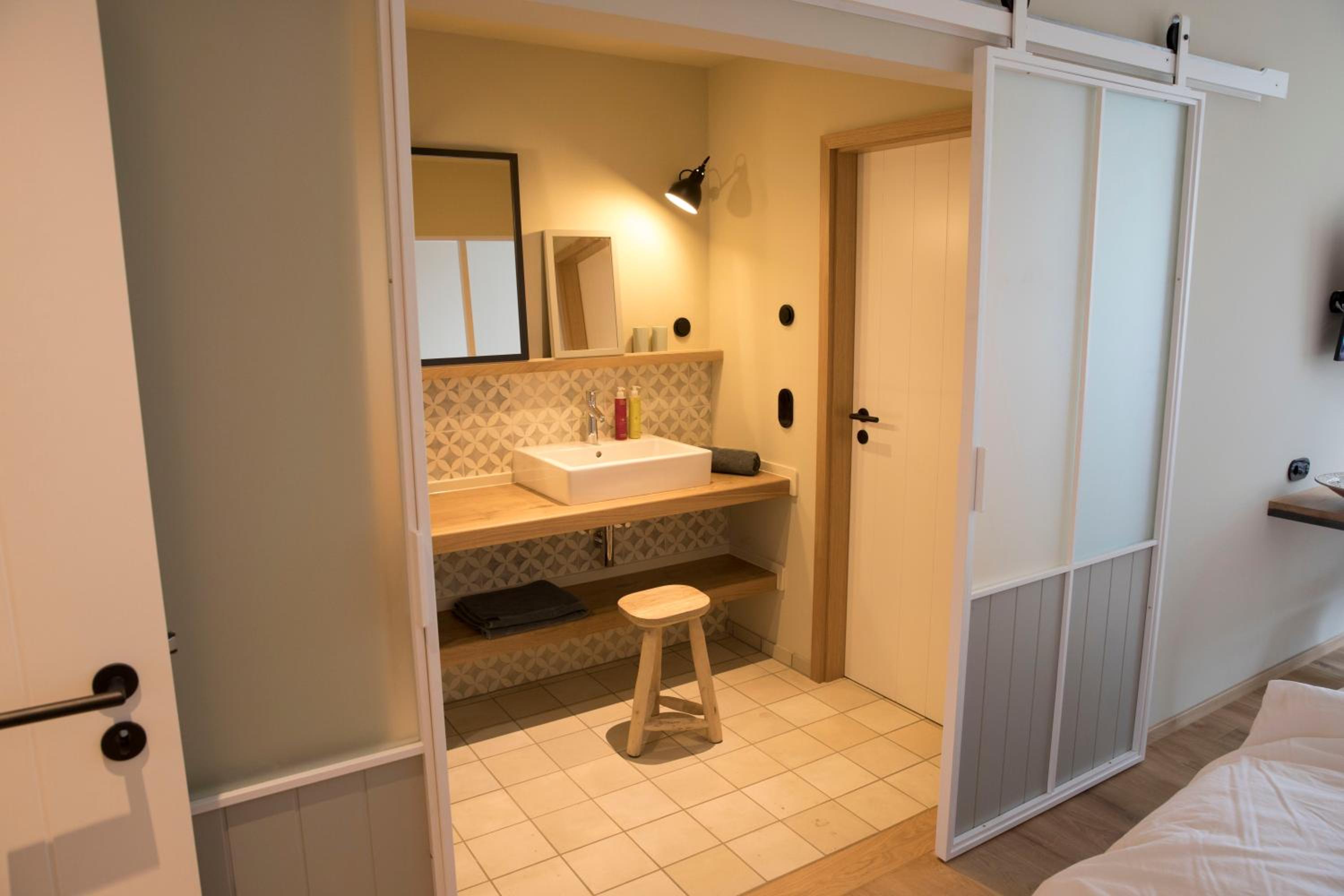 Double Room with Sea View - Photo 2
