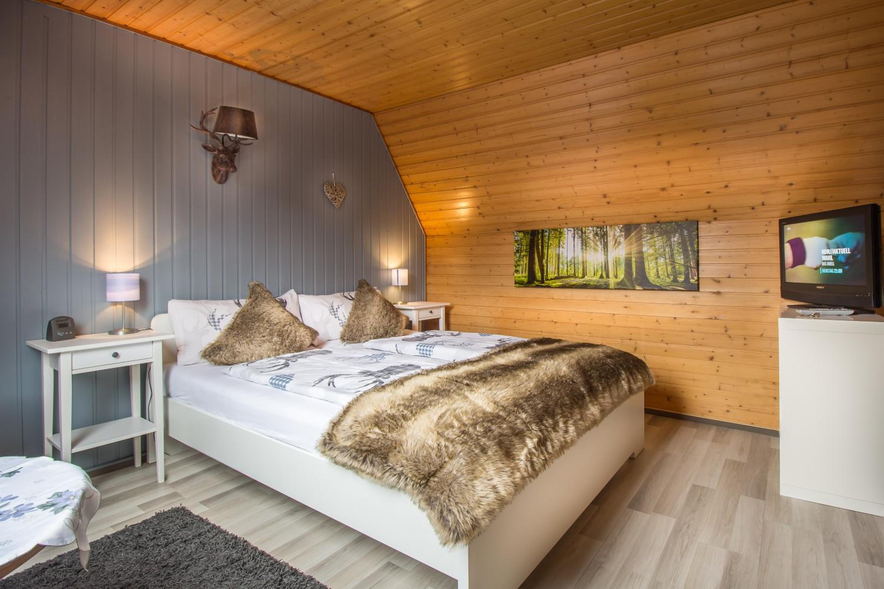 Small Double Room photo 3