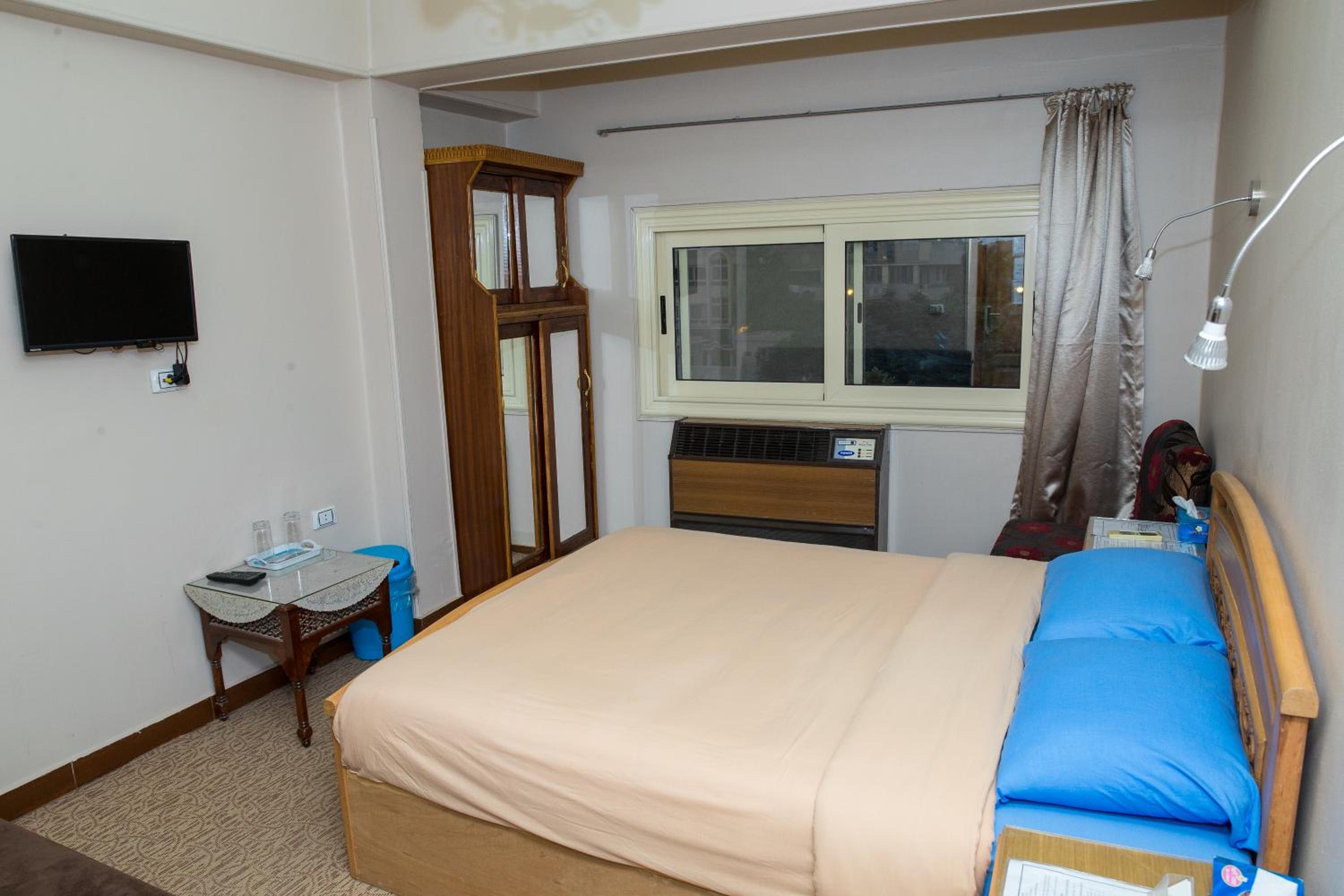 Double or Twin Room with City View