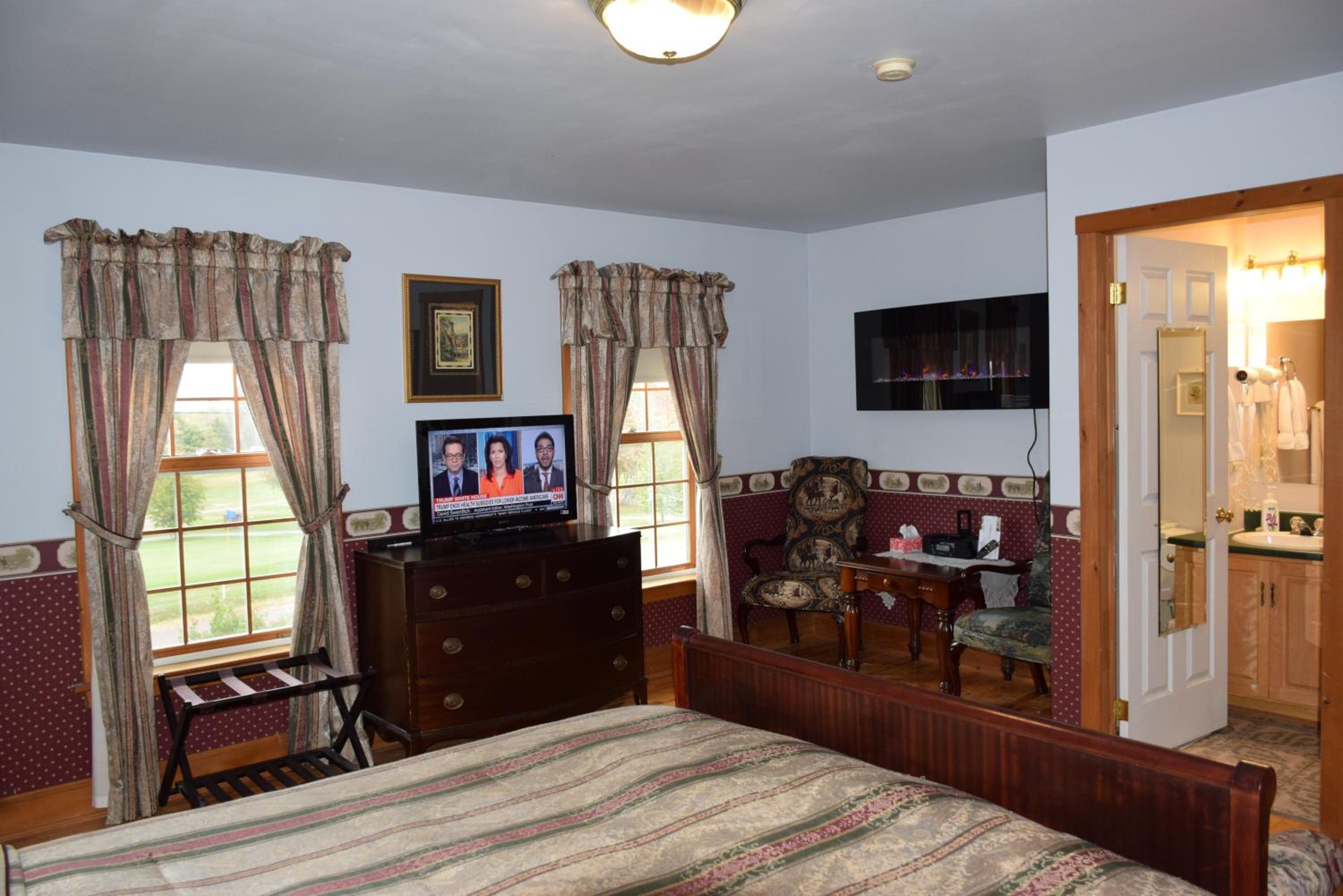 Queen Suite