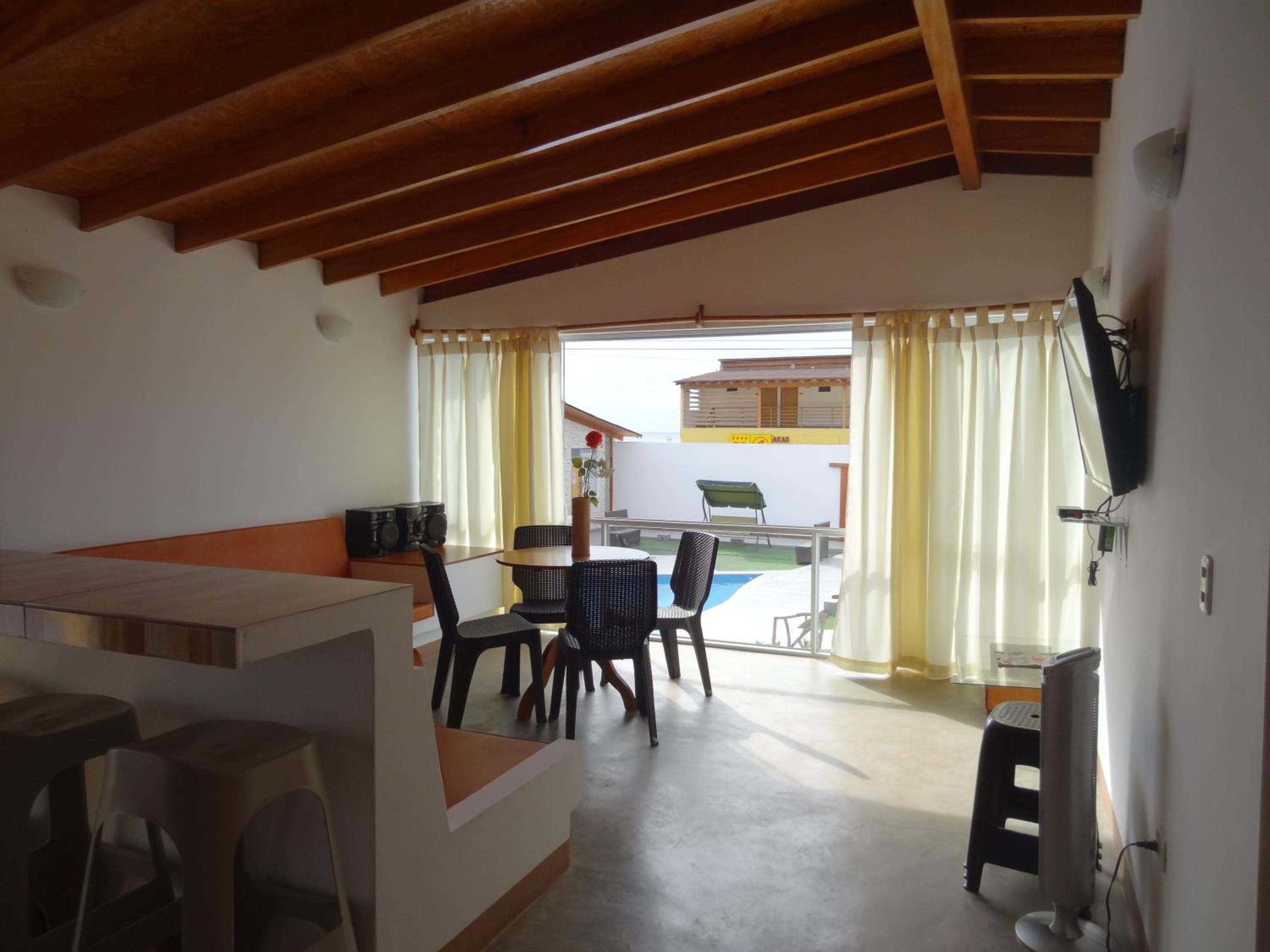 Three-Bedroom Bungalow photo 1