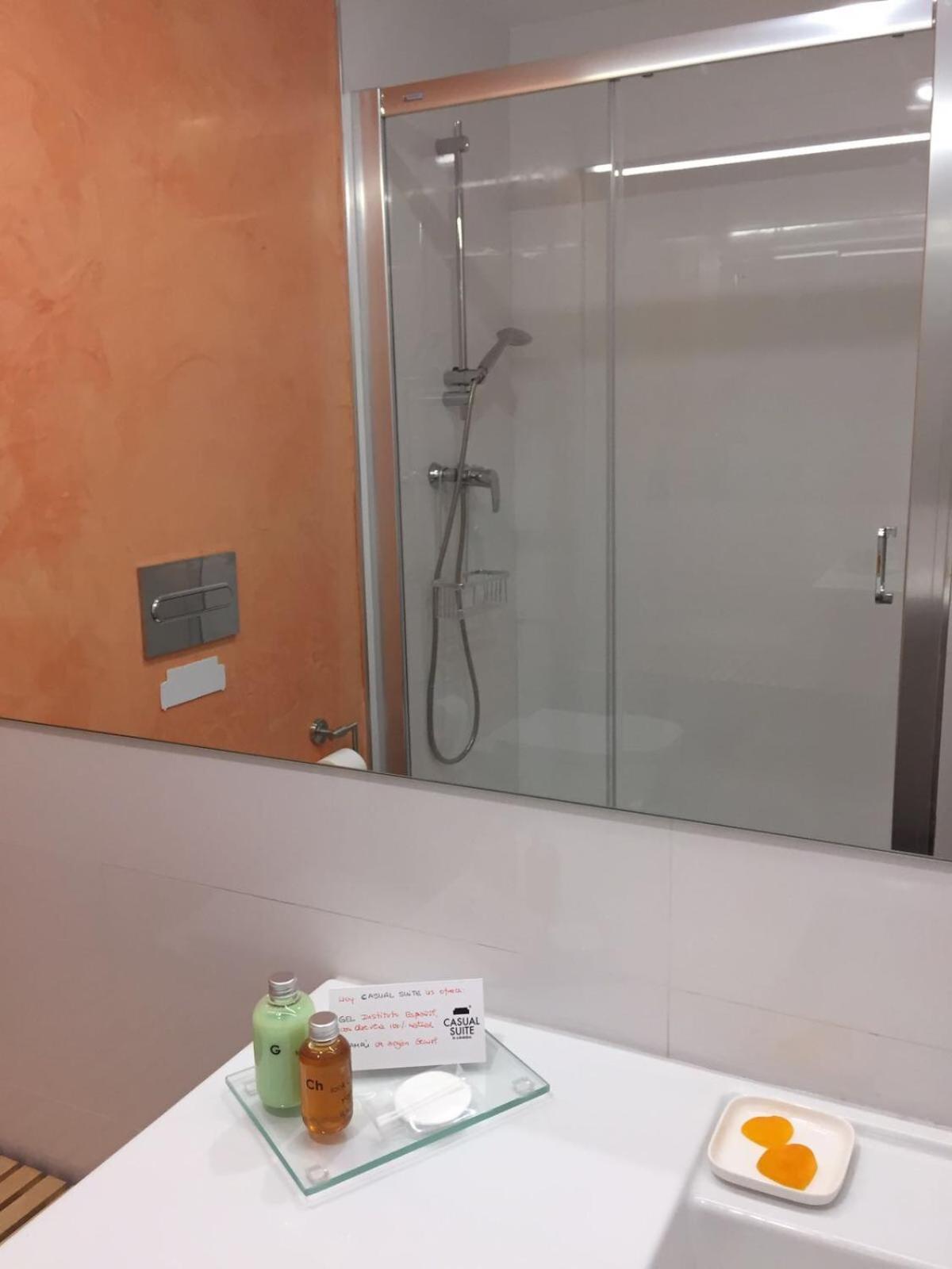 Double Room - Photo 6