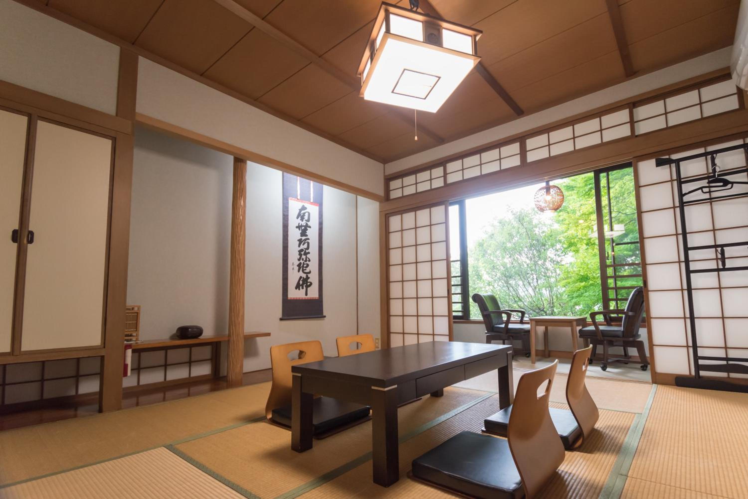 Superior Japanese-Style Room with Shared Bathroom - Non-Smoking photo 1