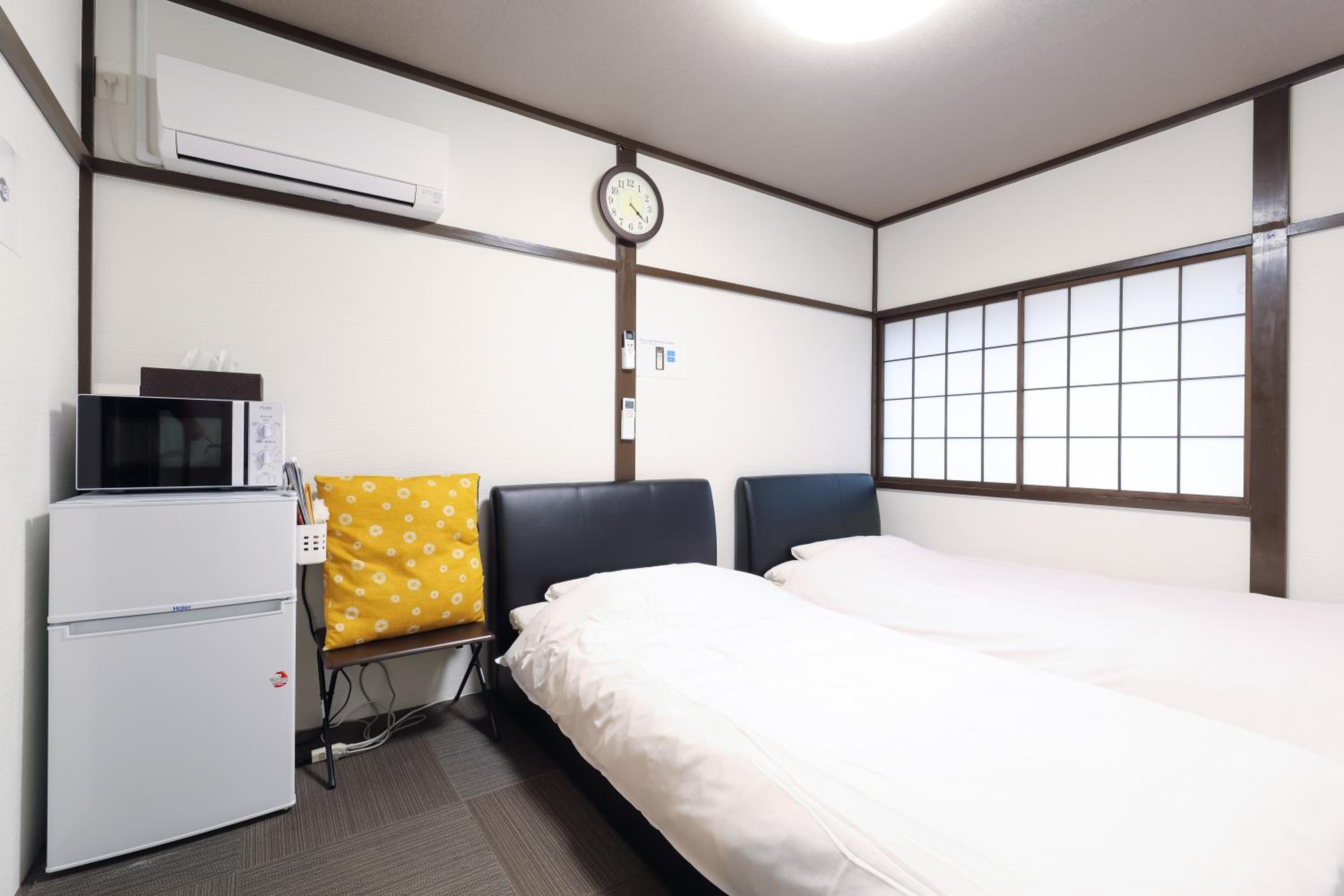 Room 201 - Photo 6