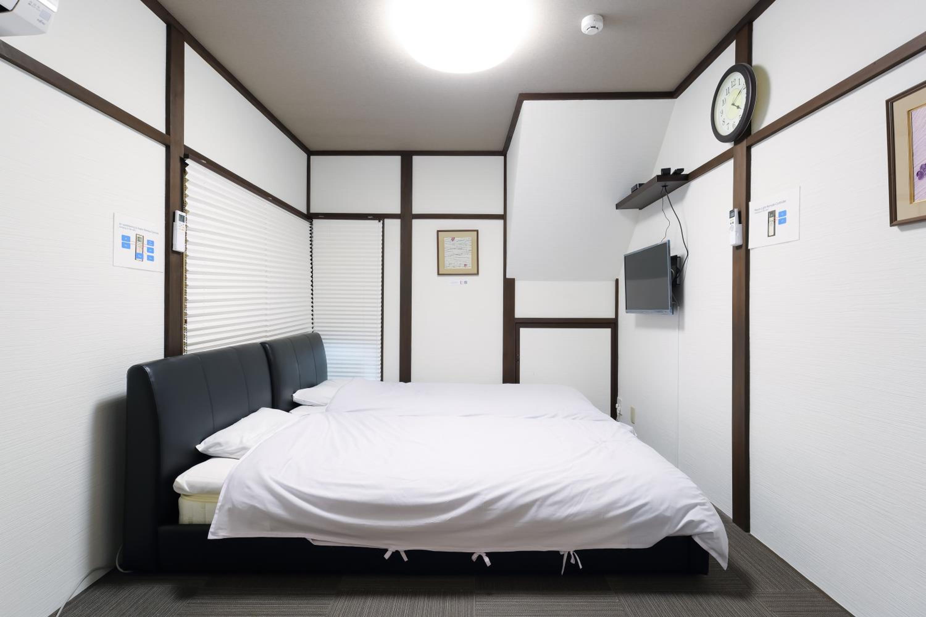 Room 101 - Photo 8