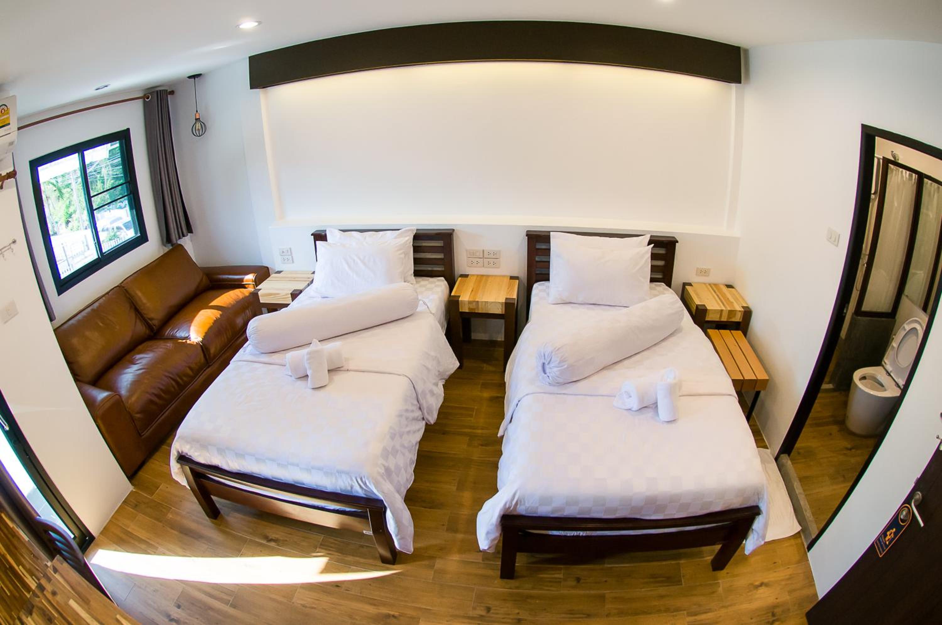 Deluxe Twin Room - Photo 5