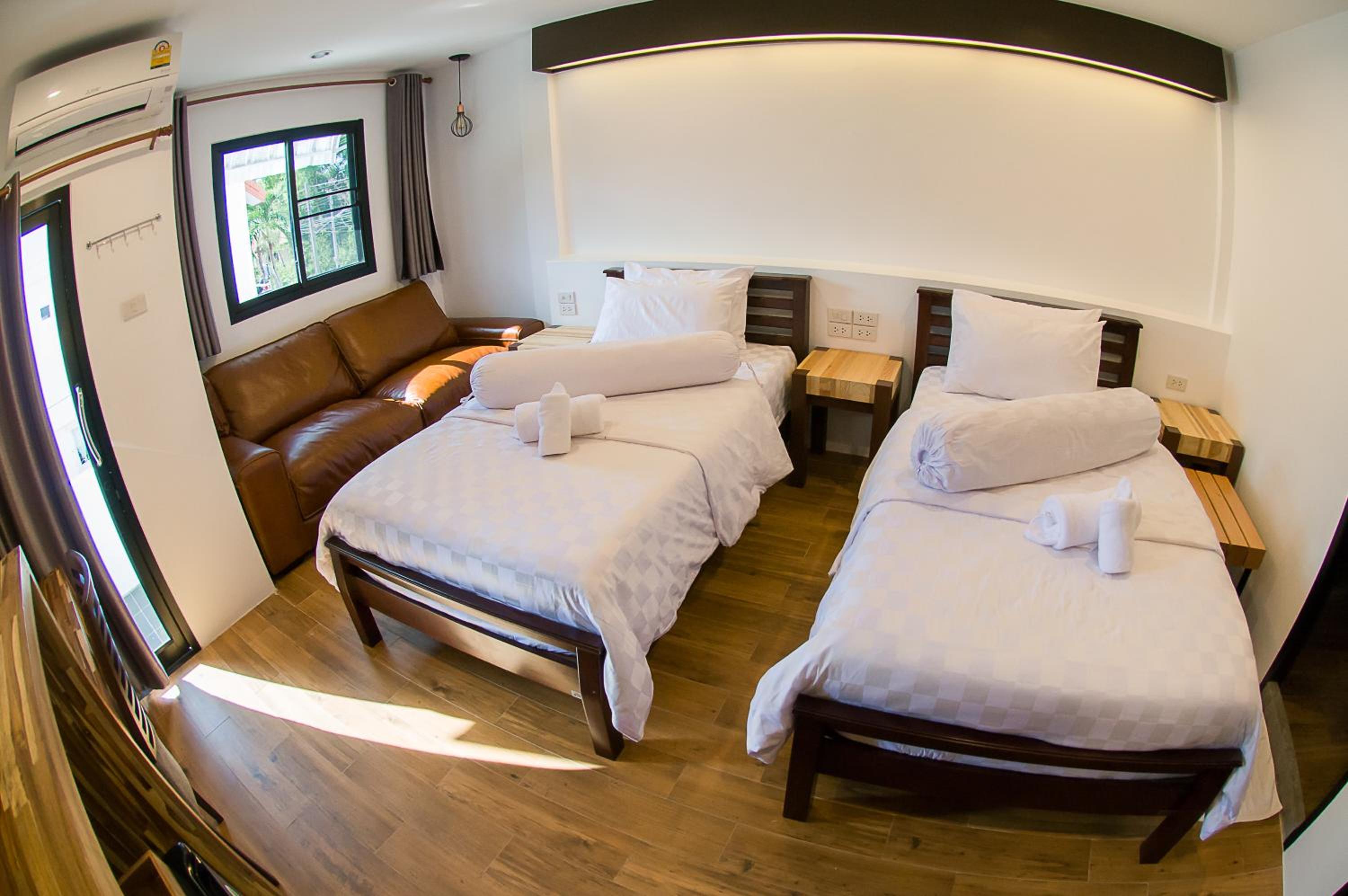 Deluxe Twin Room - Photo 3