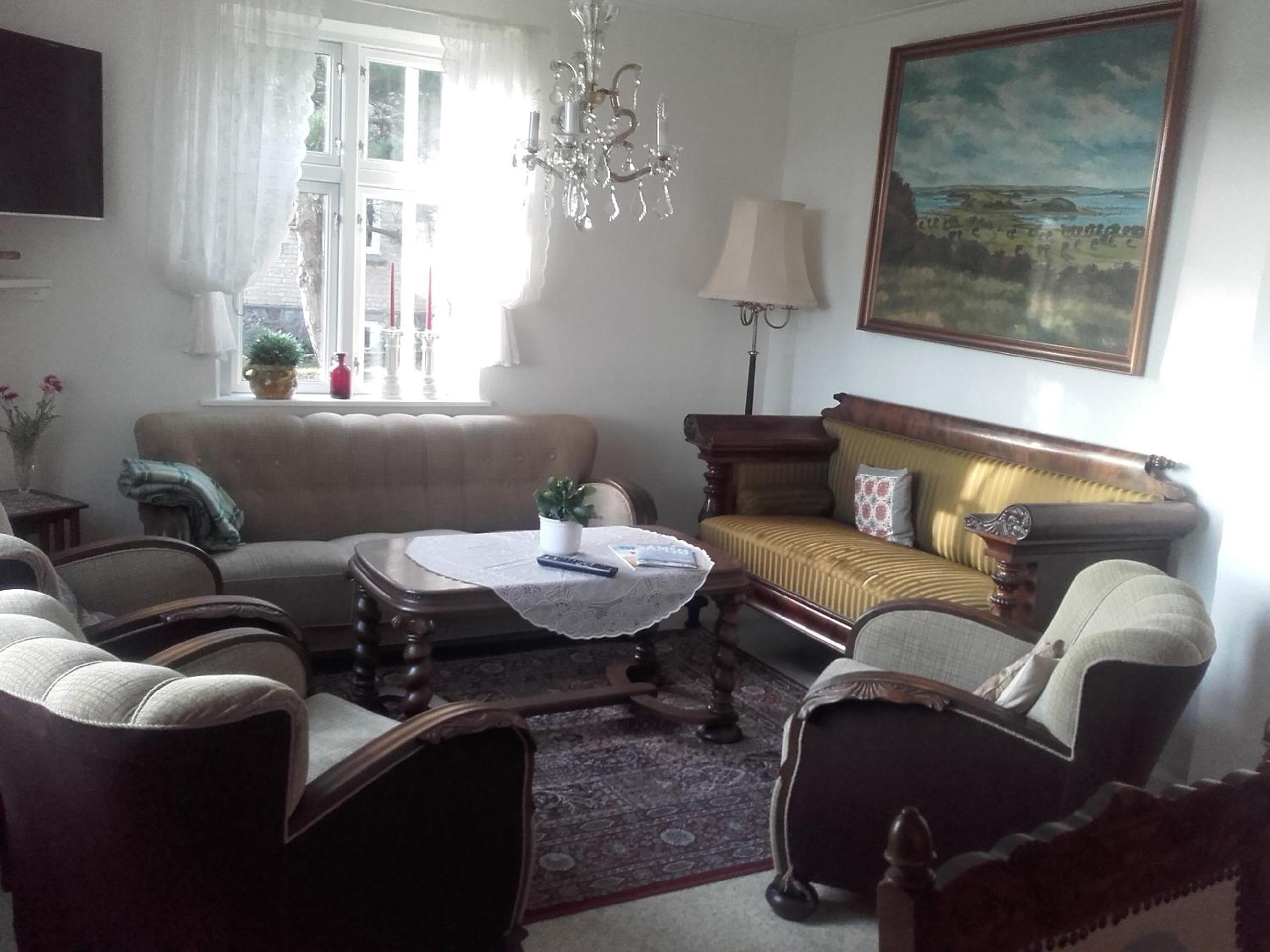 Double or Twin Room - Photo 9