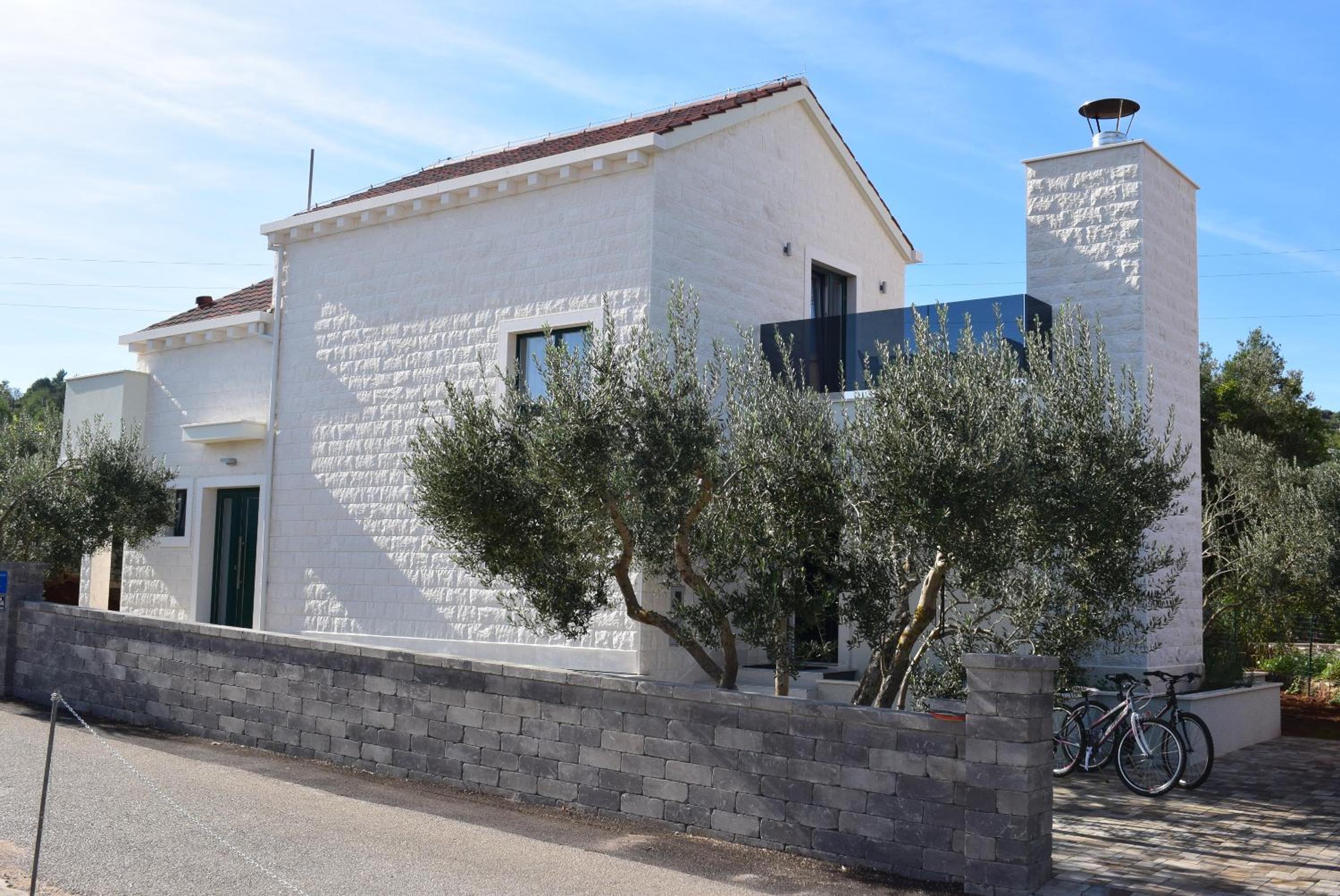 Villa With Sea View photo 3
