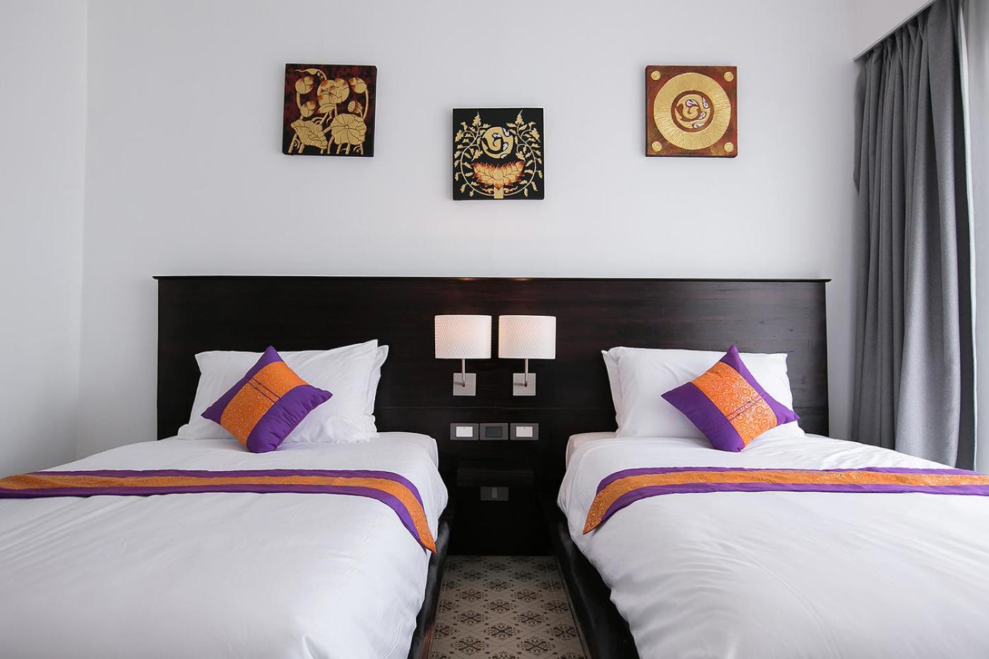 Superior Twin Room