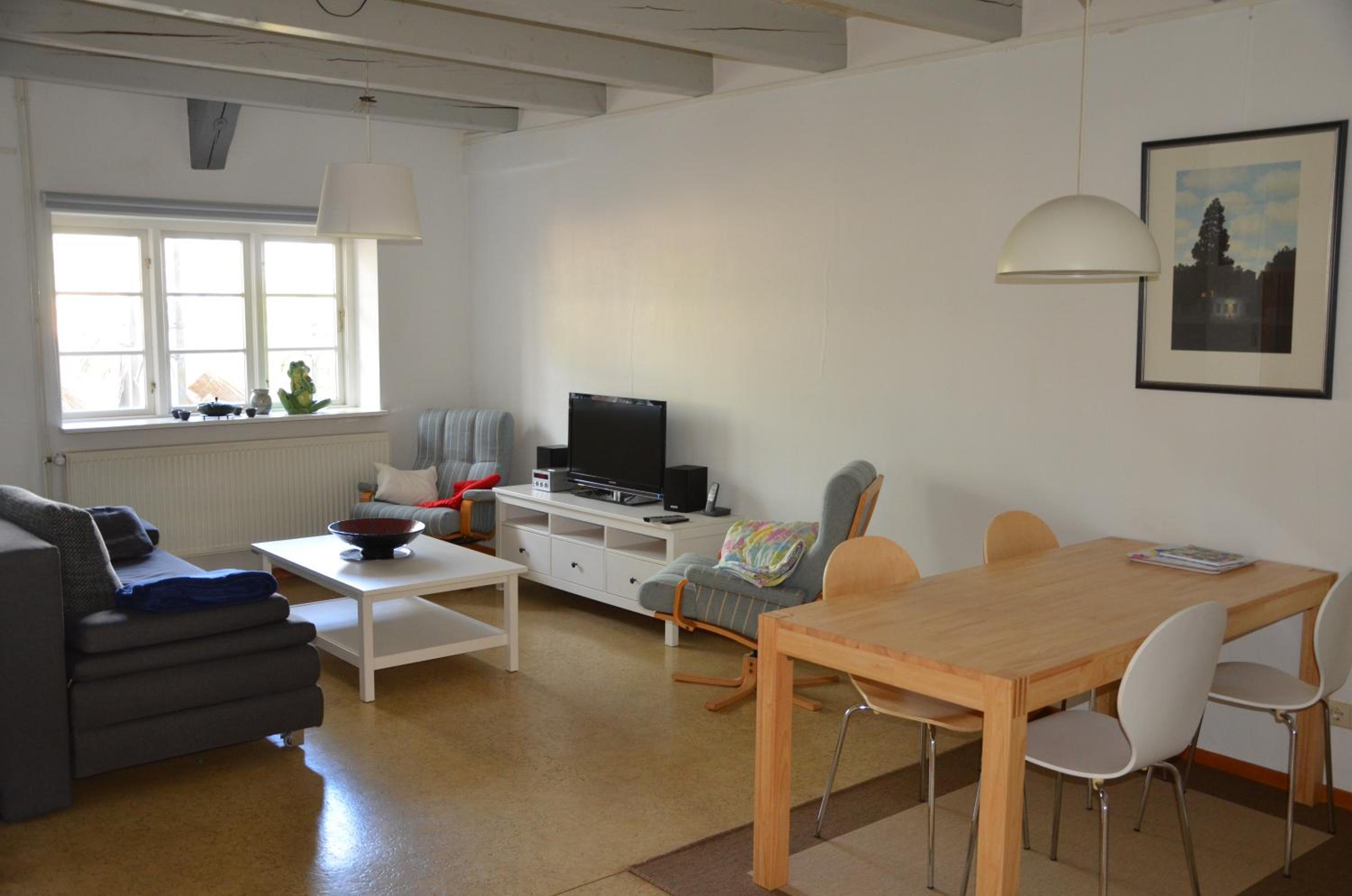 Apartment with Terrace photo 1
