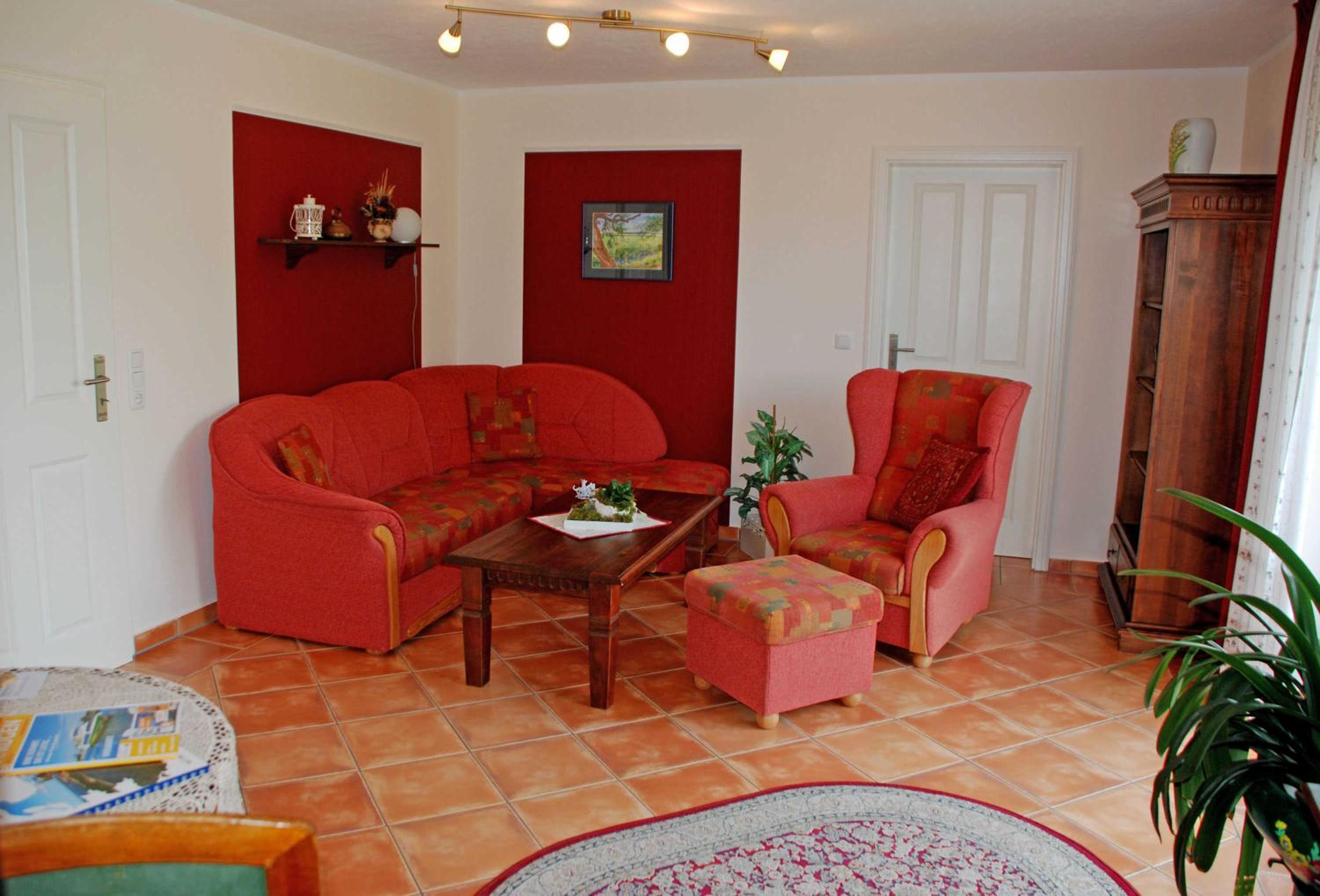 Two-Bedroom Apartment with Shower  photo 3