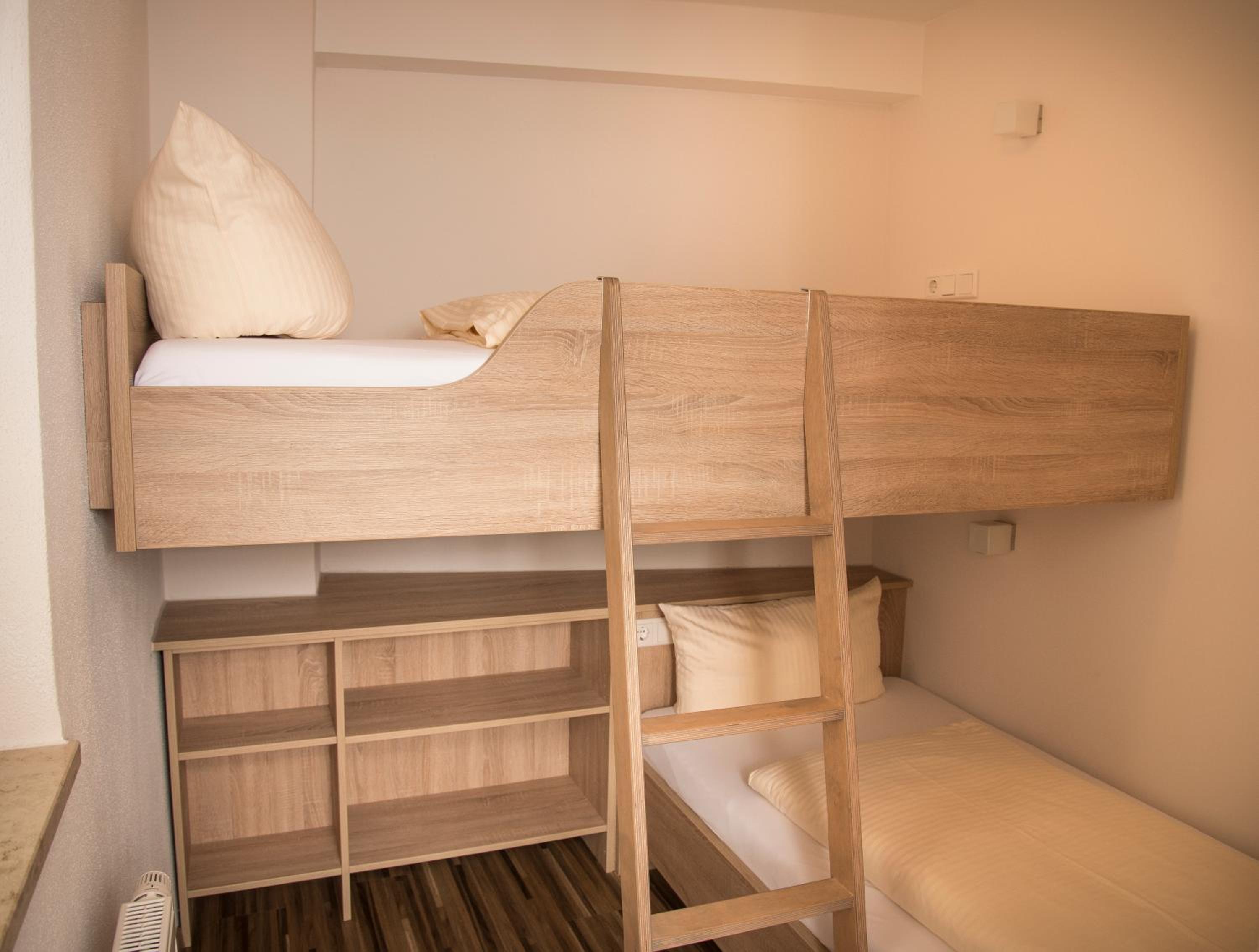 Family Suite - Photo 4
