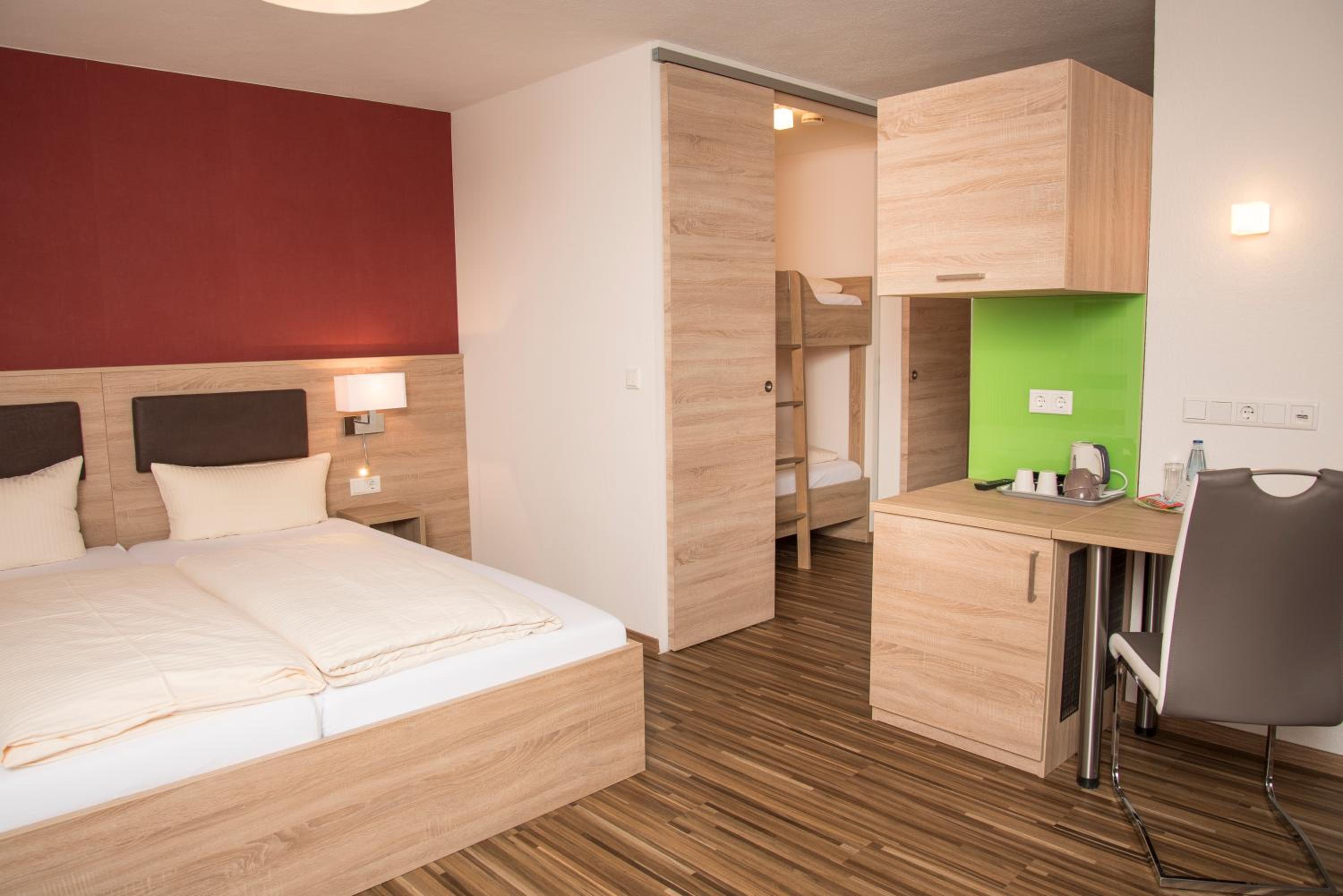 Family Suite - Photo 8