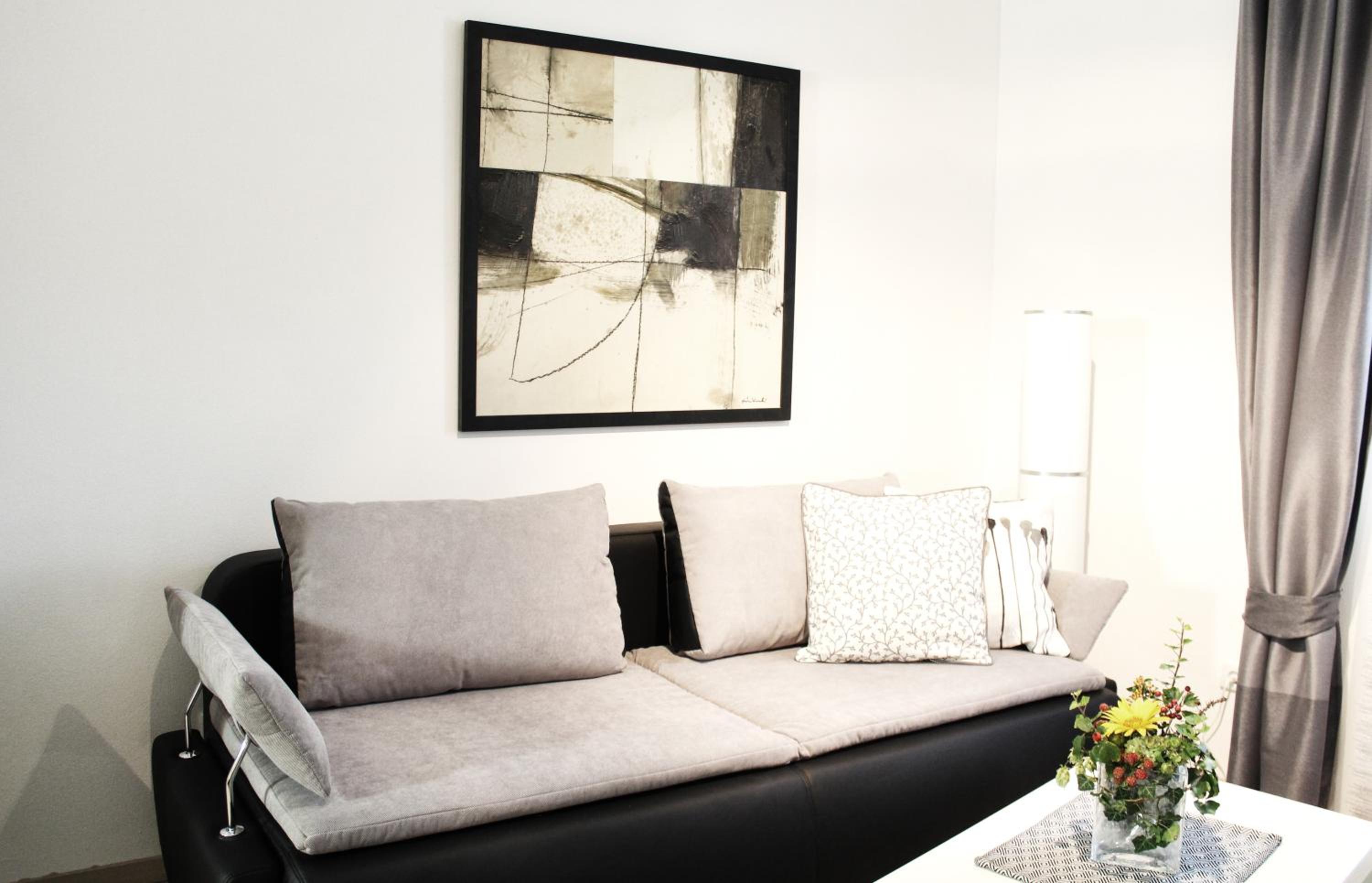 Apartment photo 1