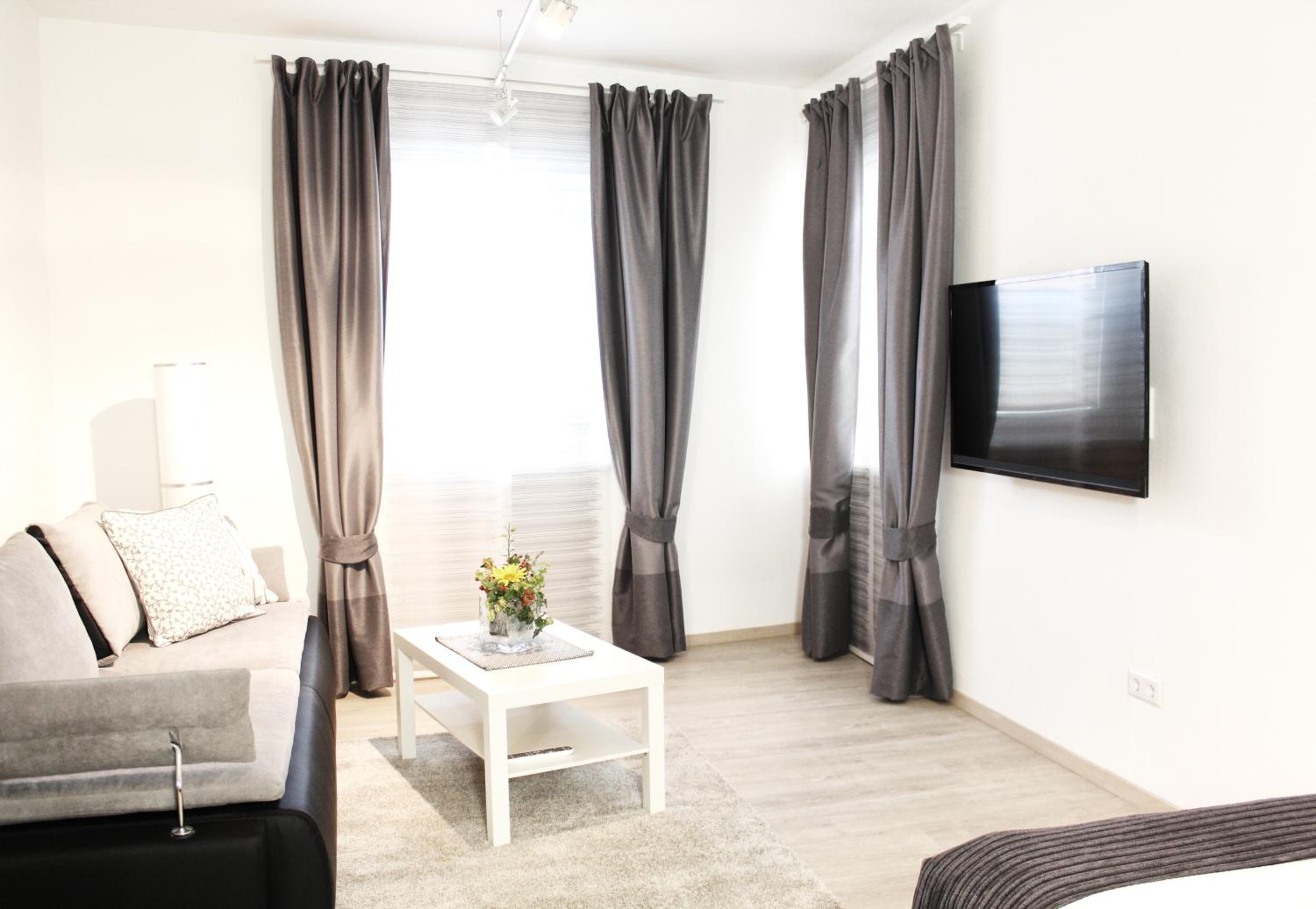 Apartment photo 3