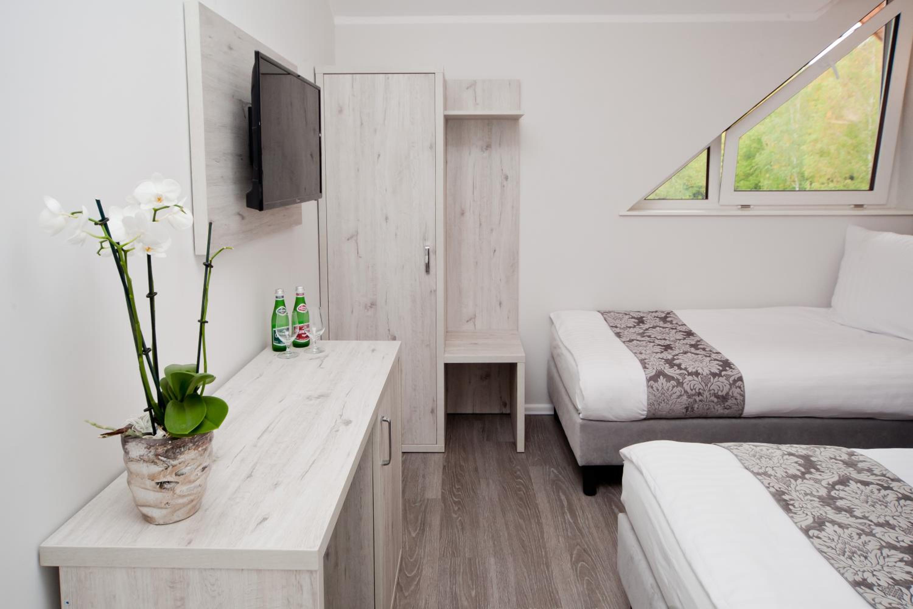 Small Twin Room