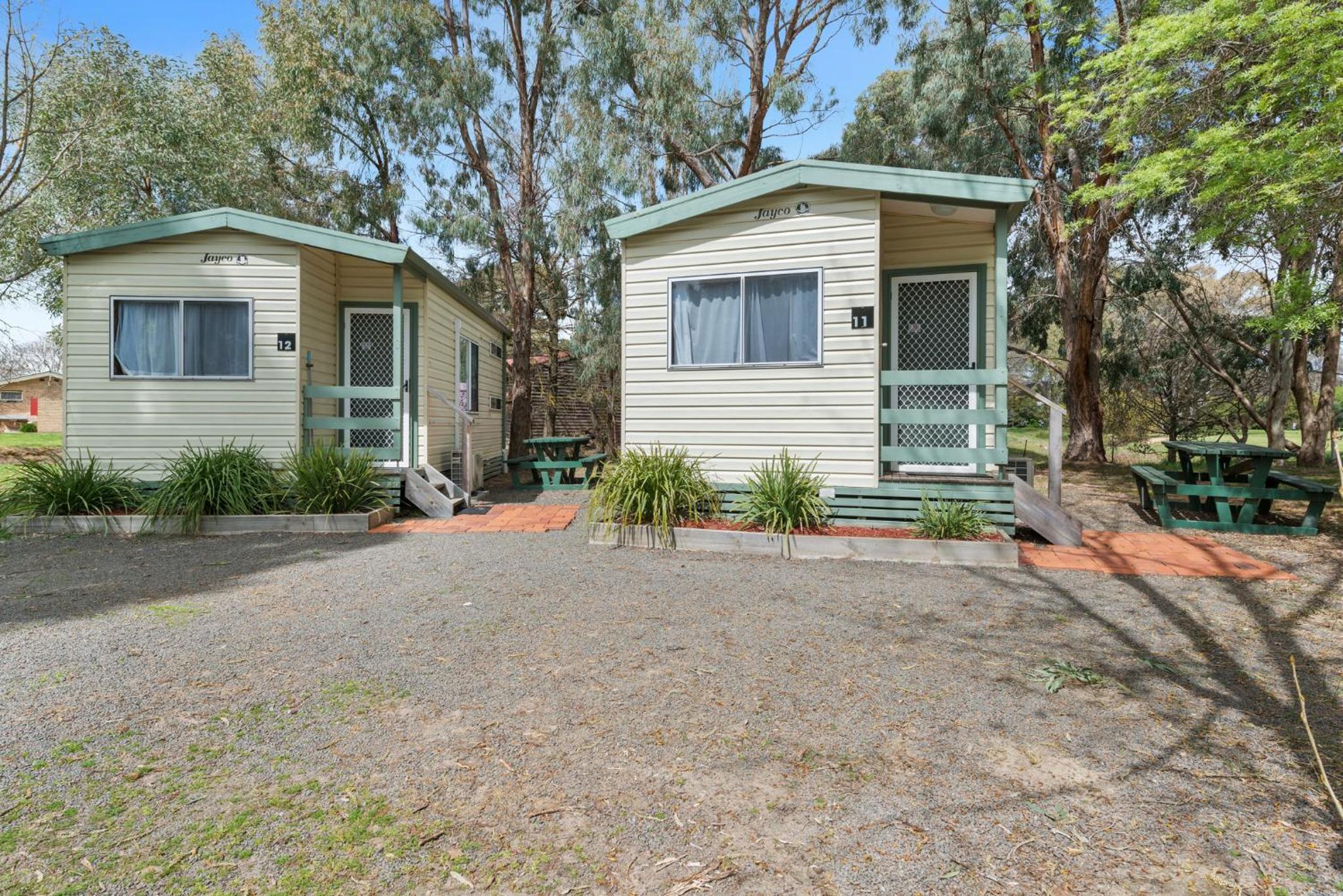 Studio Cabin (Bungalow) photo 2