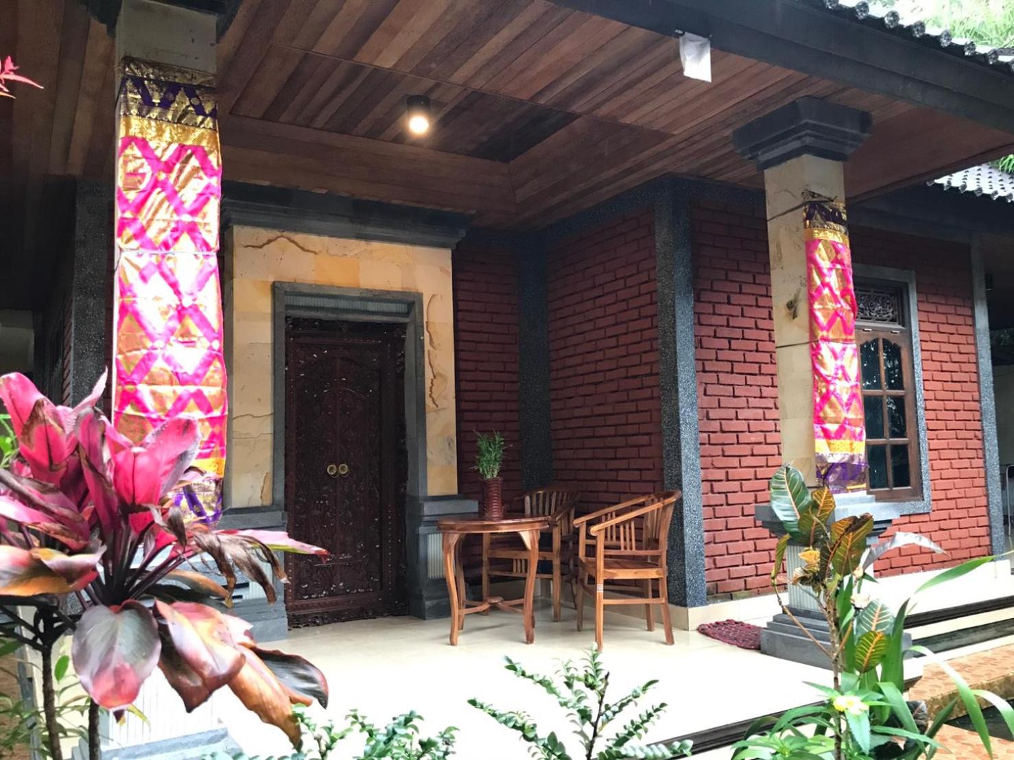 Double Room with Patio - Photo 3