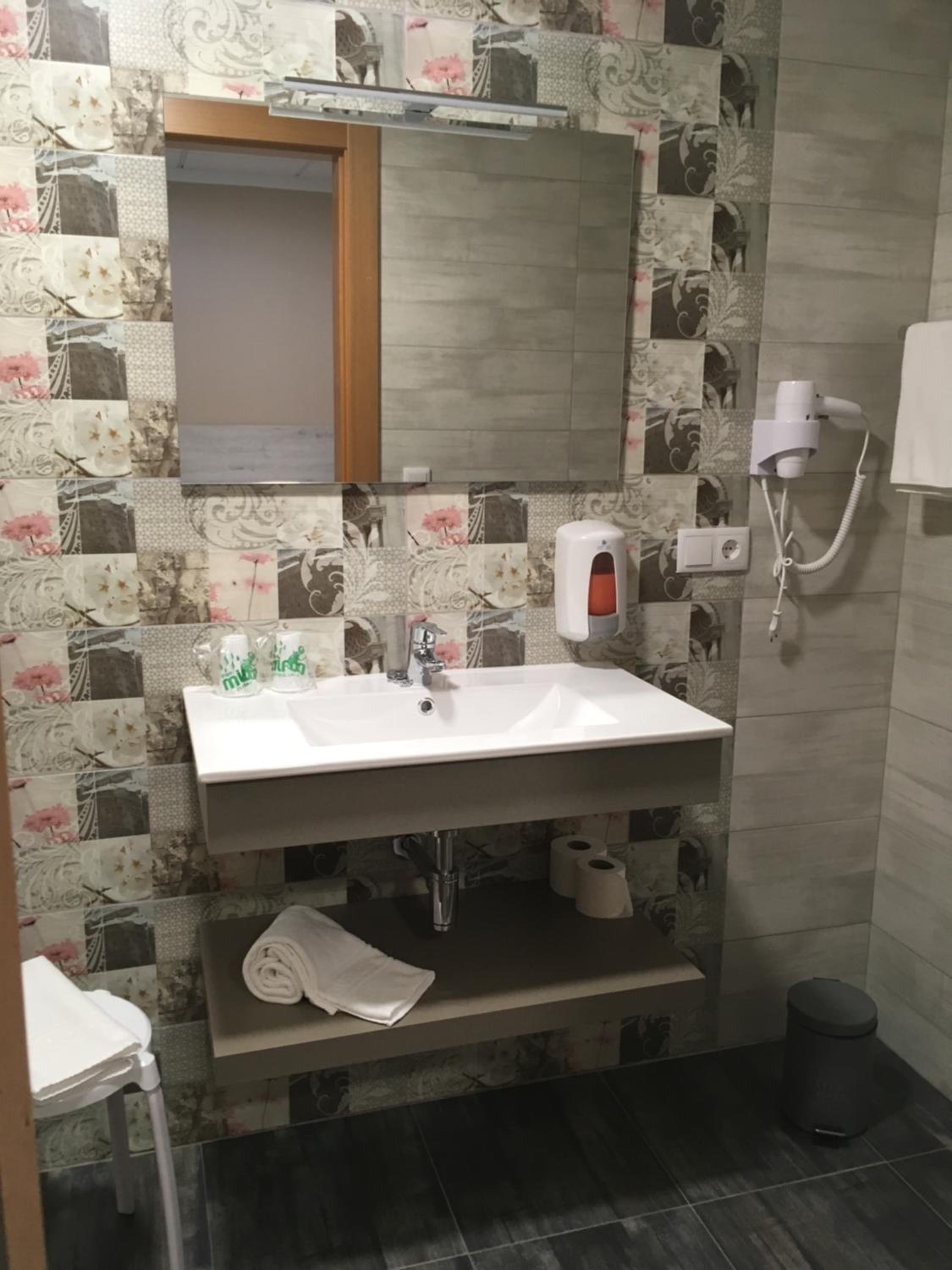 Double or Twin Room photo 2