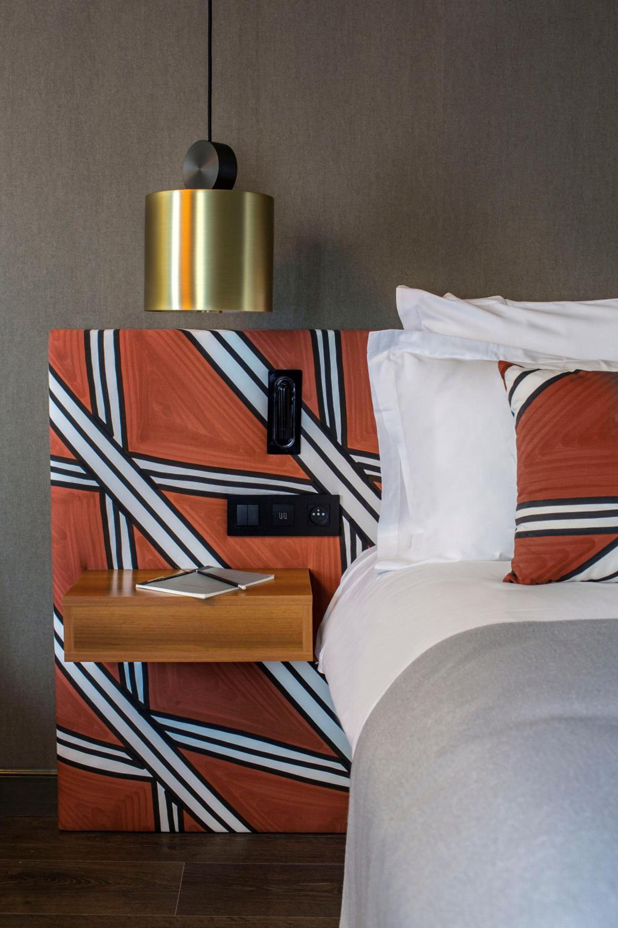 Deluxe Double or Twin Room photo 1