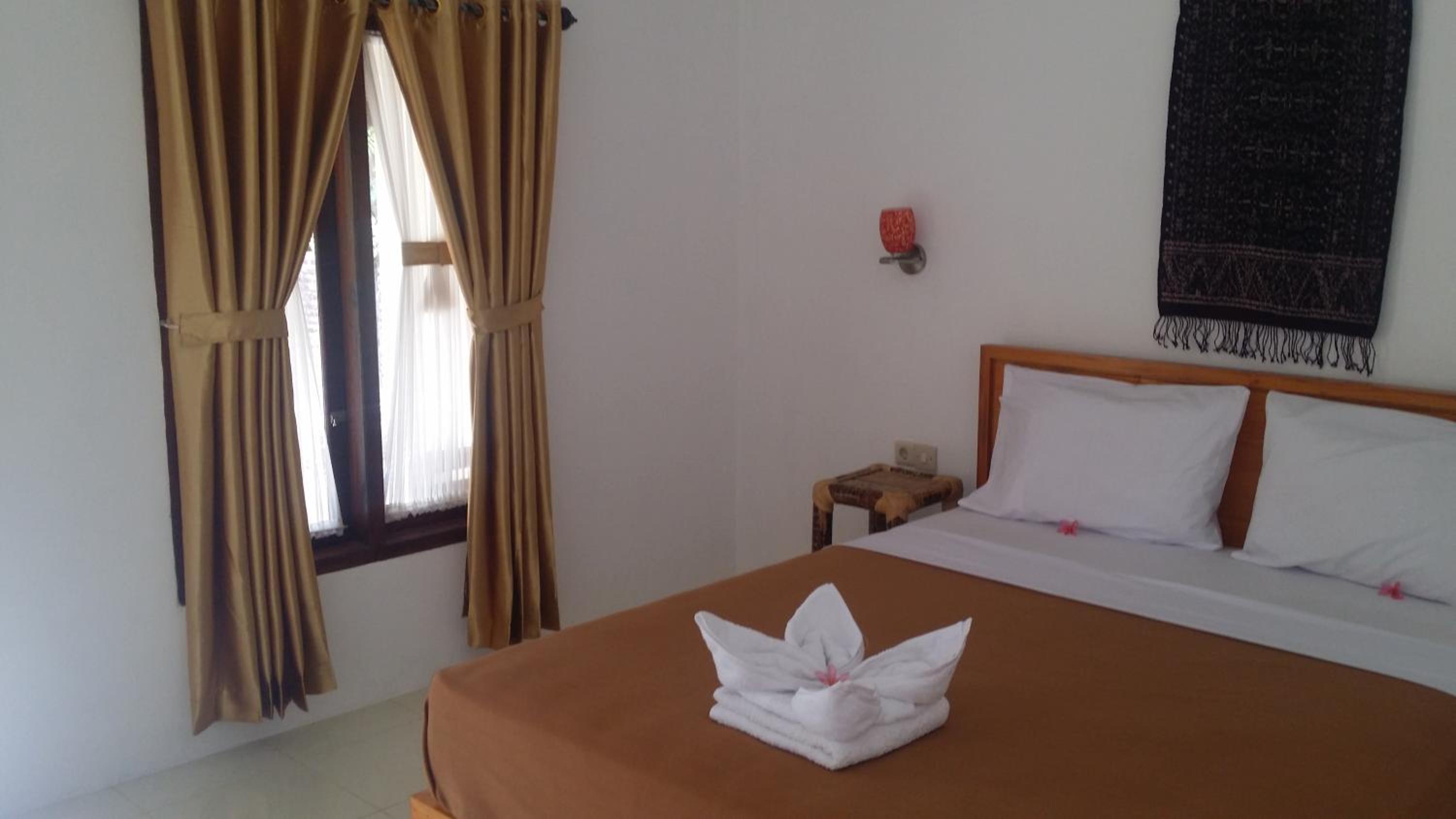 Double or Twin Room with Garden View photo 3