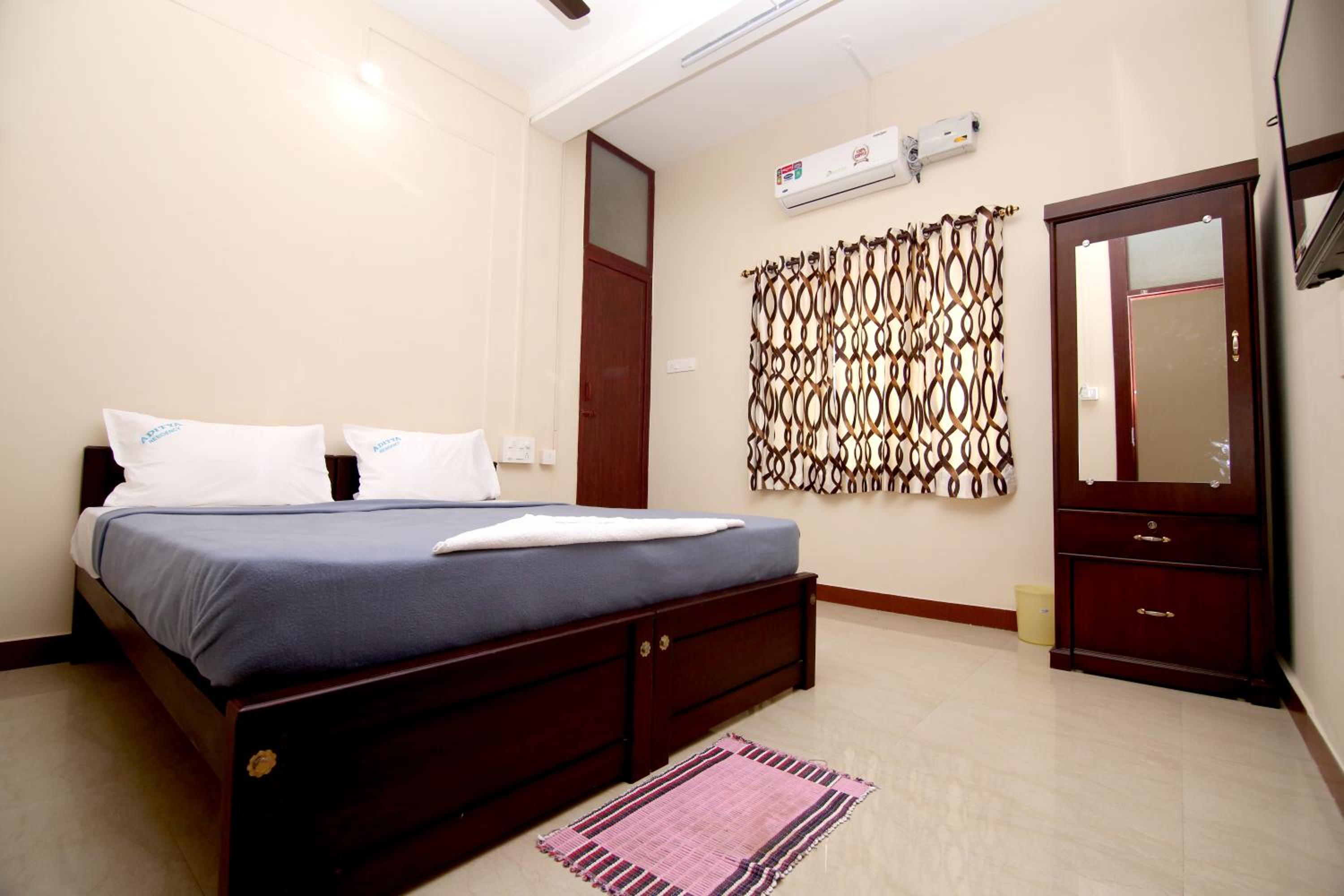Deluxe Double Room photo 2