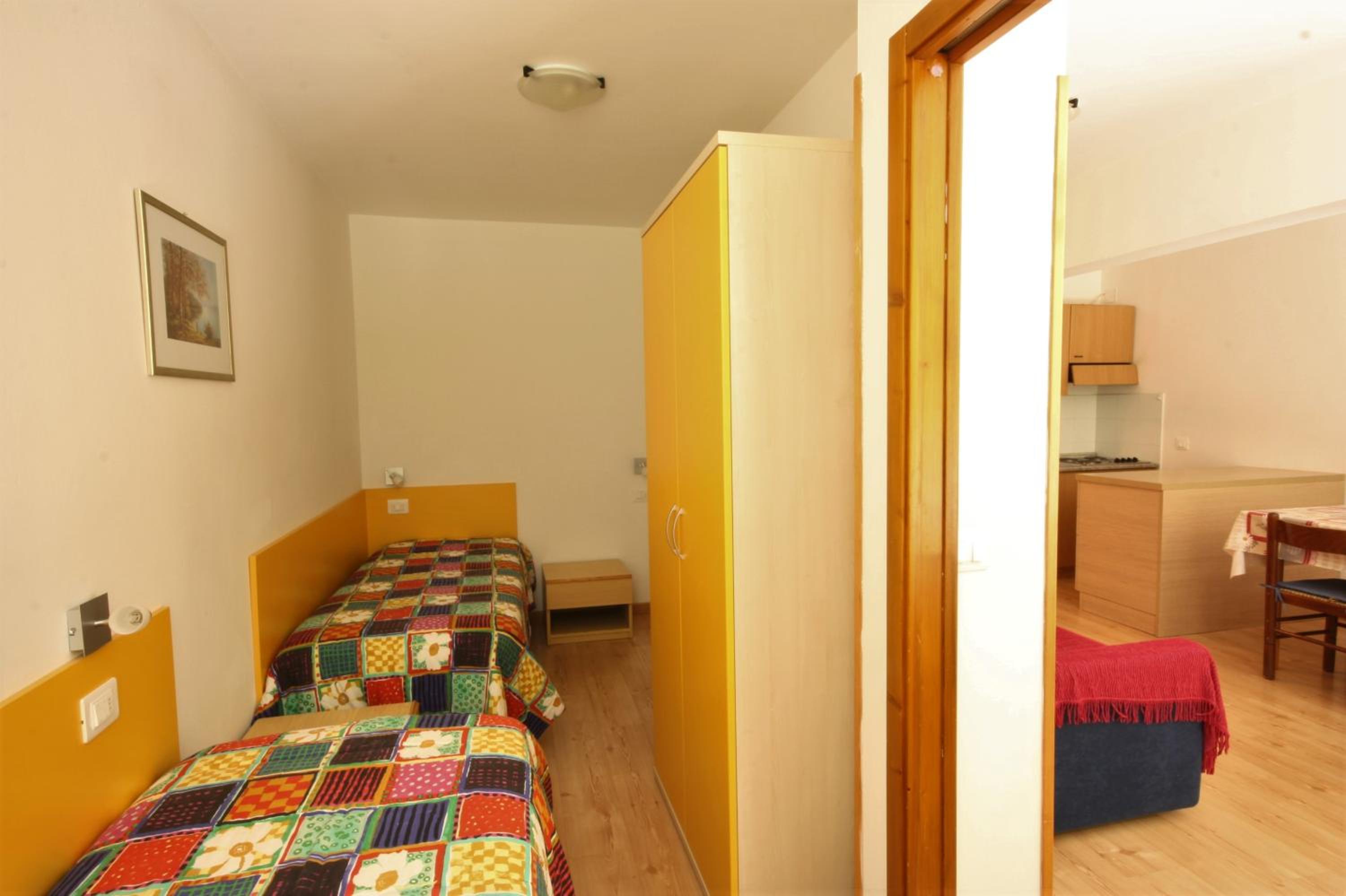 Two-Bedroom Apartment (6 Adults) photo 3