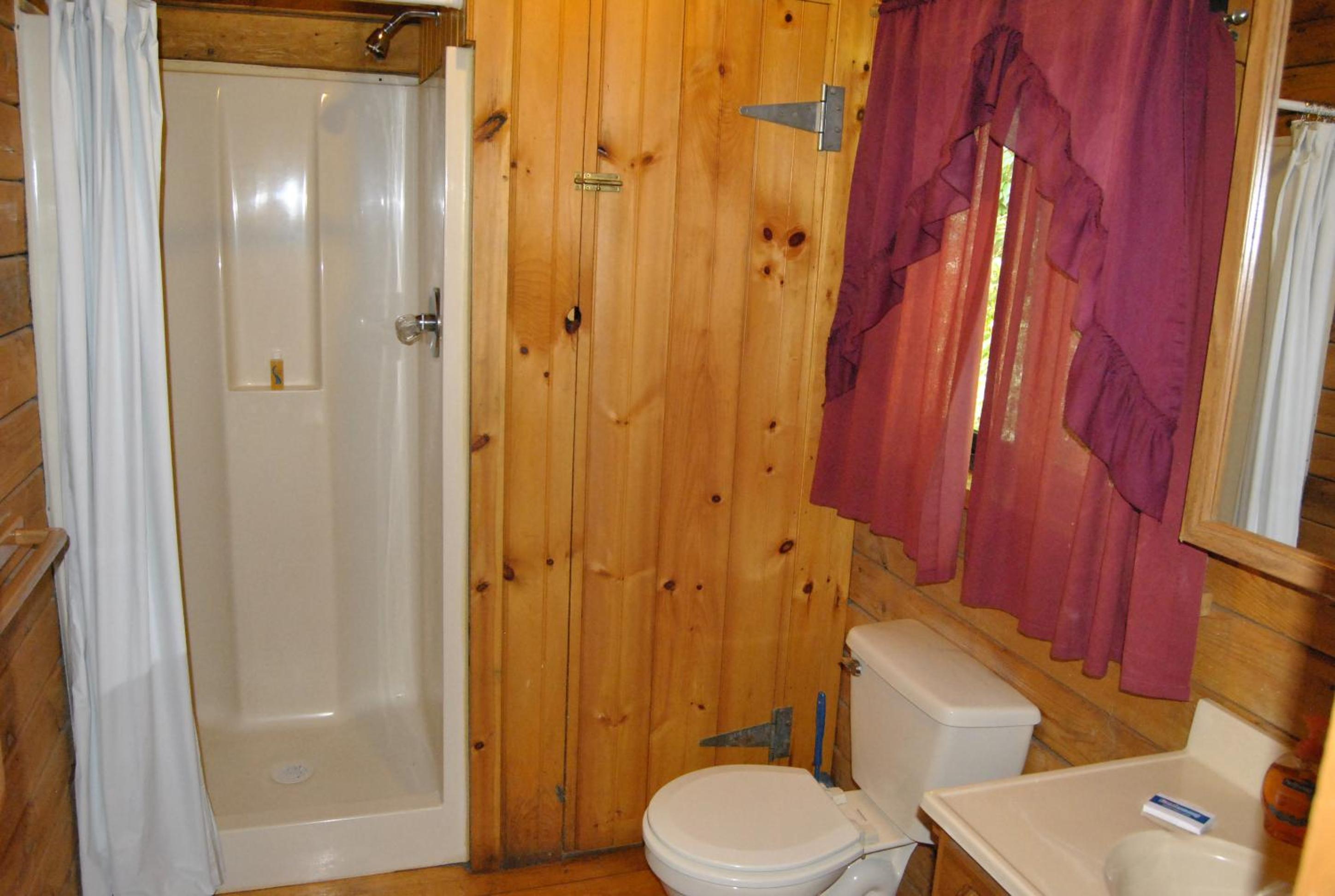 Two-Bedroom Cottage photo 2