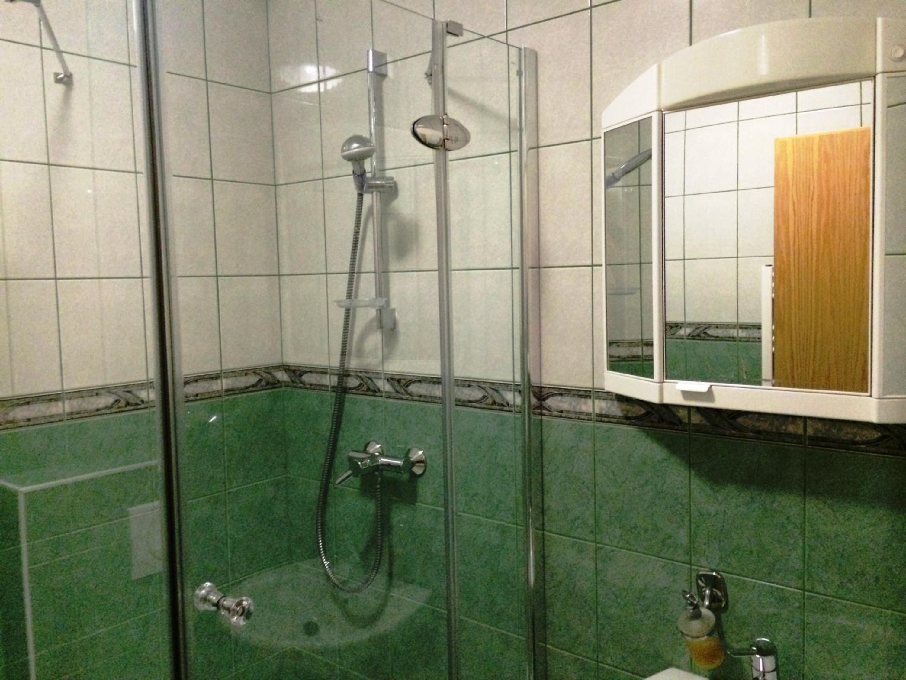 Double Room - Photo 11