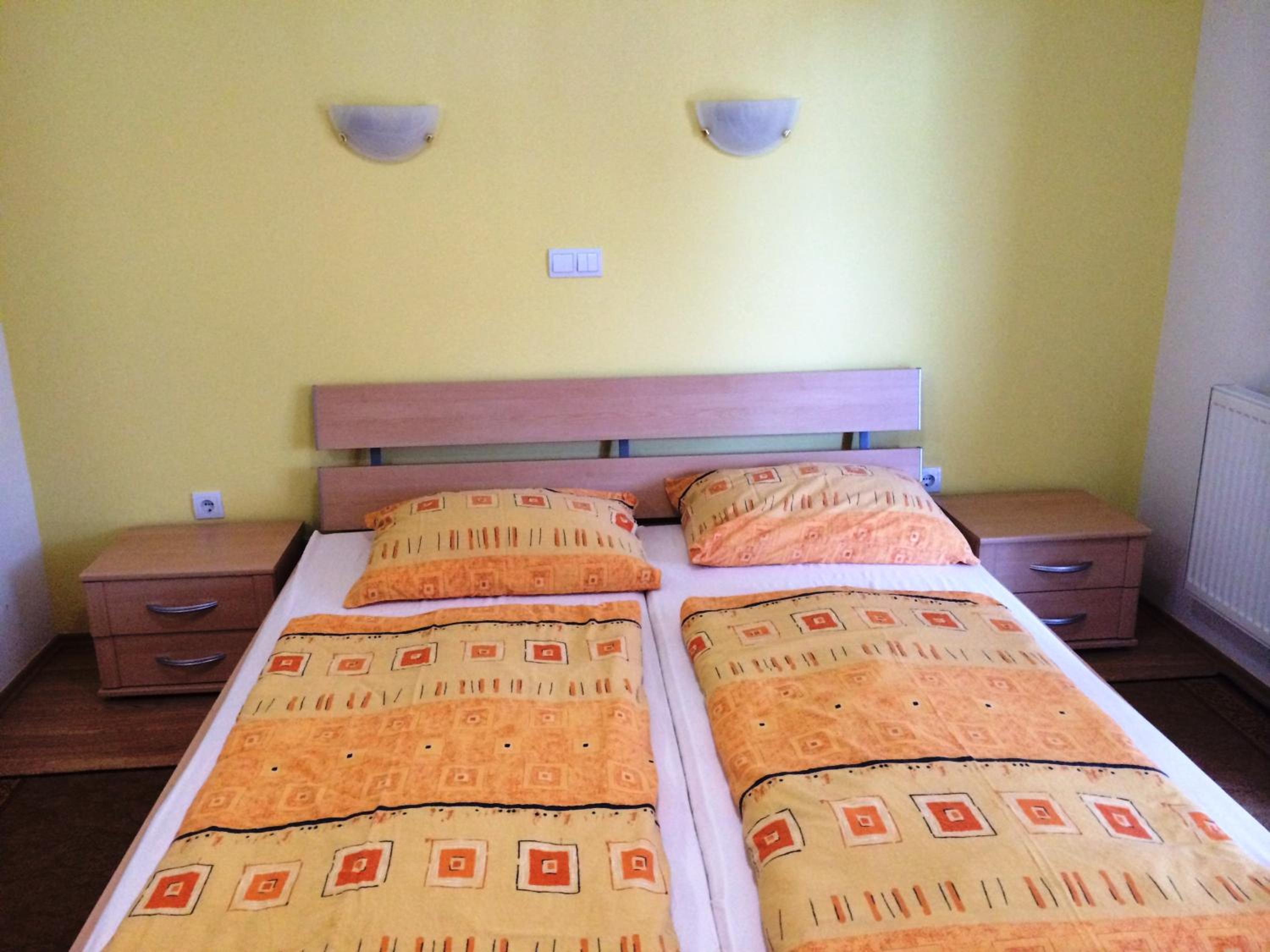 Double Room with Balcony - Photo 16