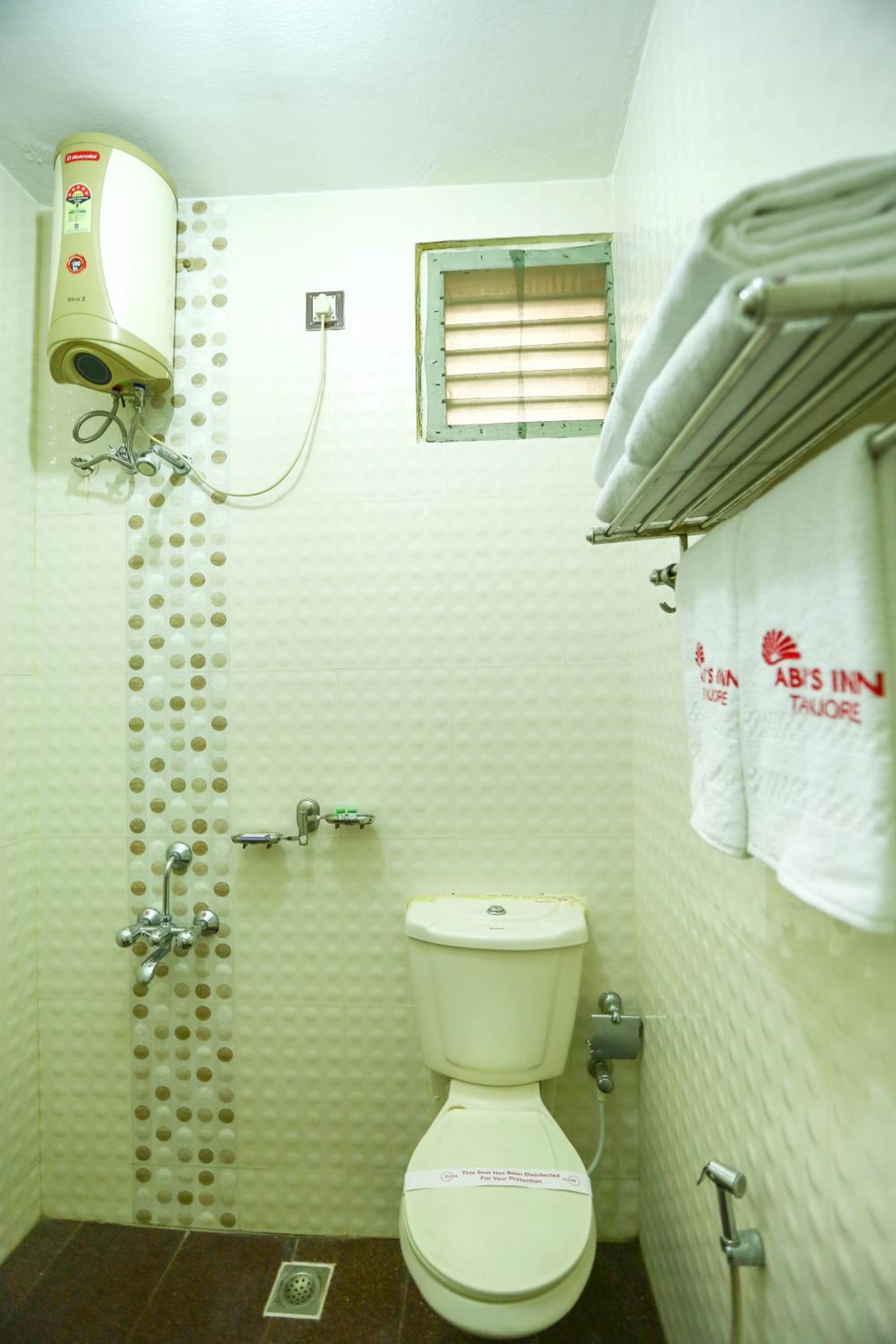 Deluxe Double or Twin Room photo 3
