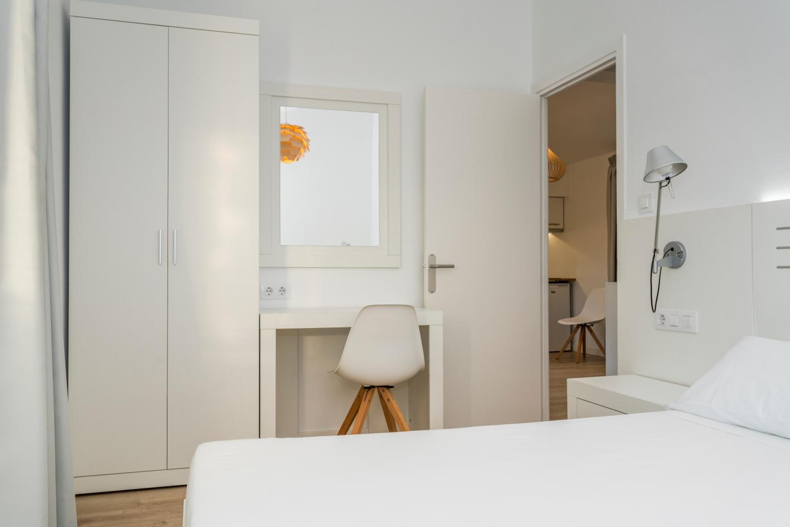 One-Bedroom Apartment (2 Adults) photo 2