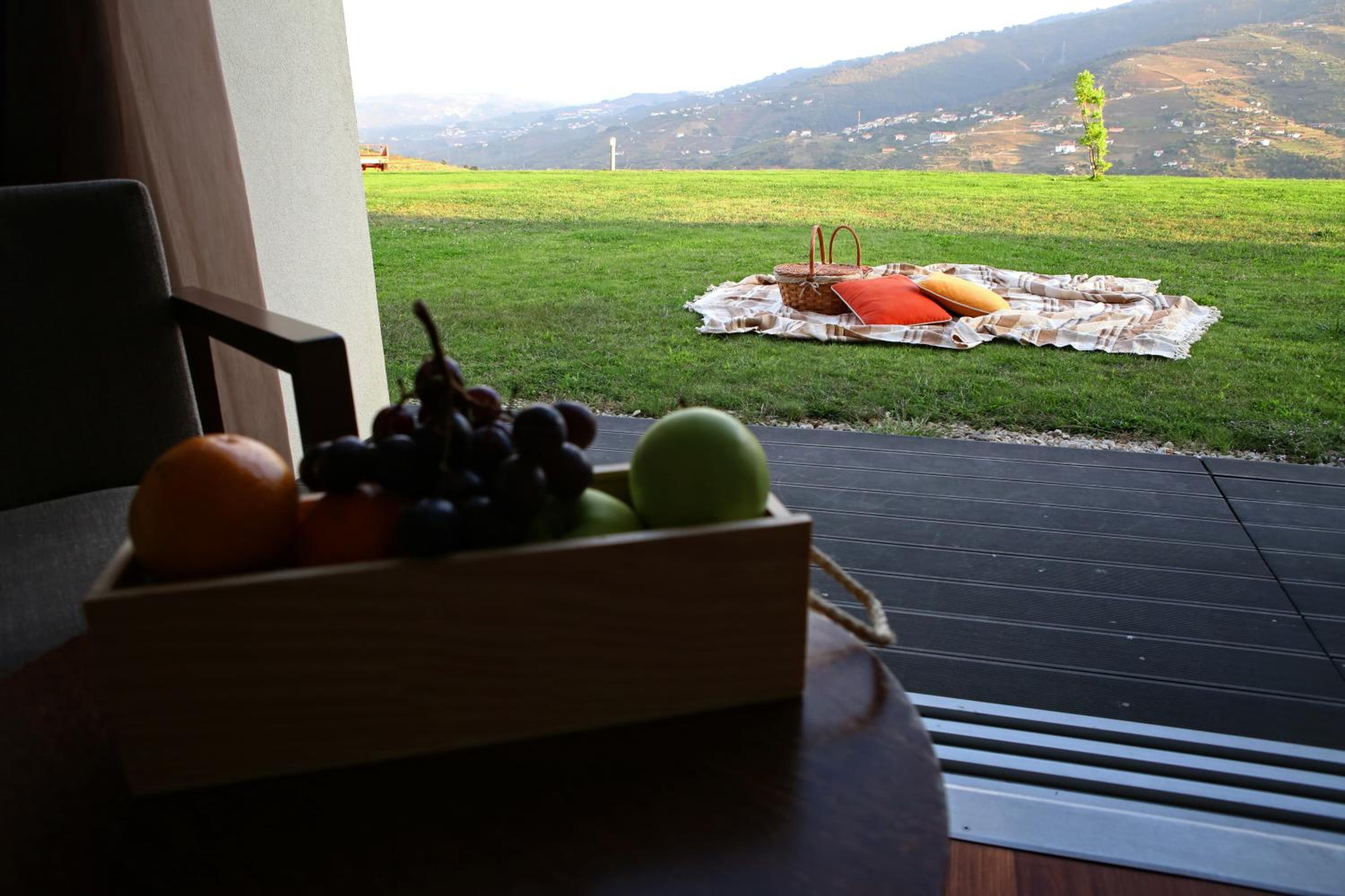 Twin/Double Room with Garden View - Photo 3